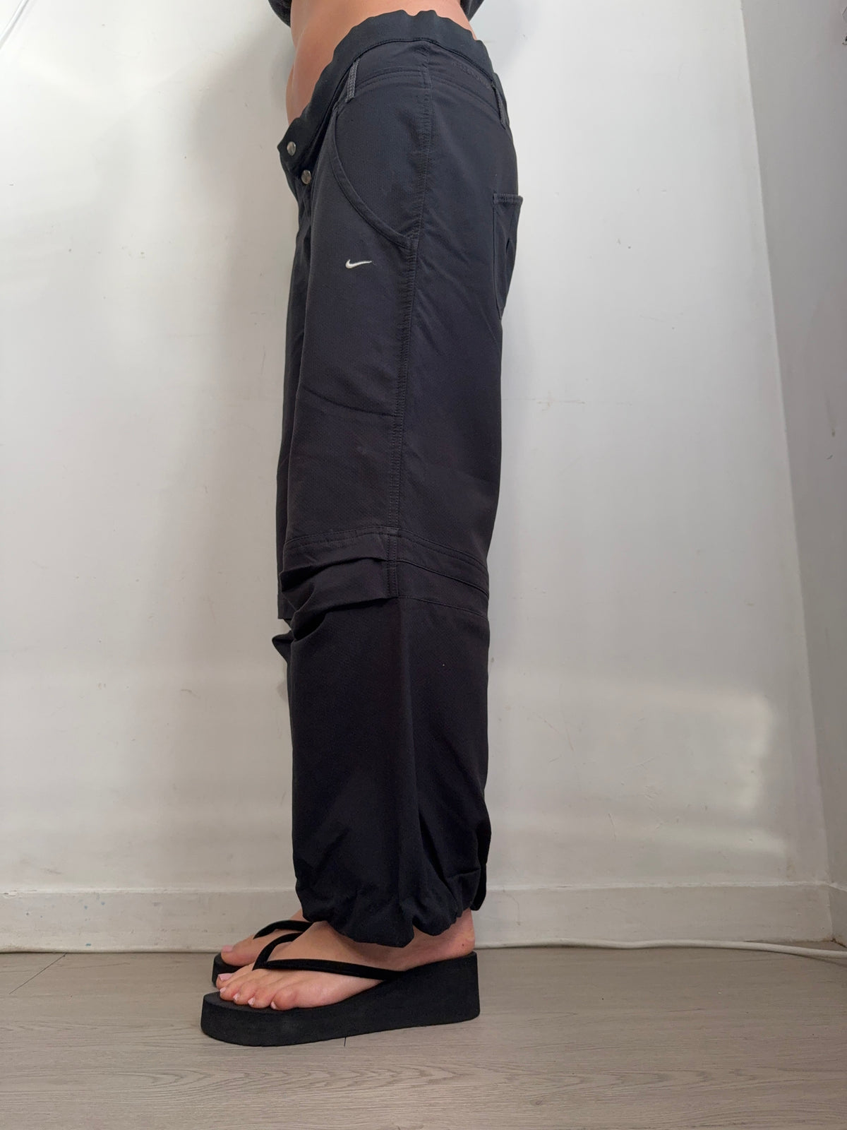 Black low rise baggy pants (XL)