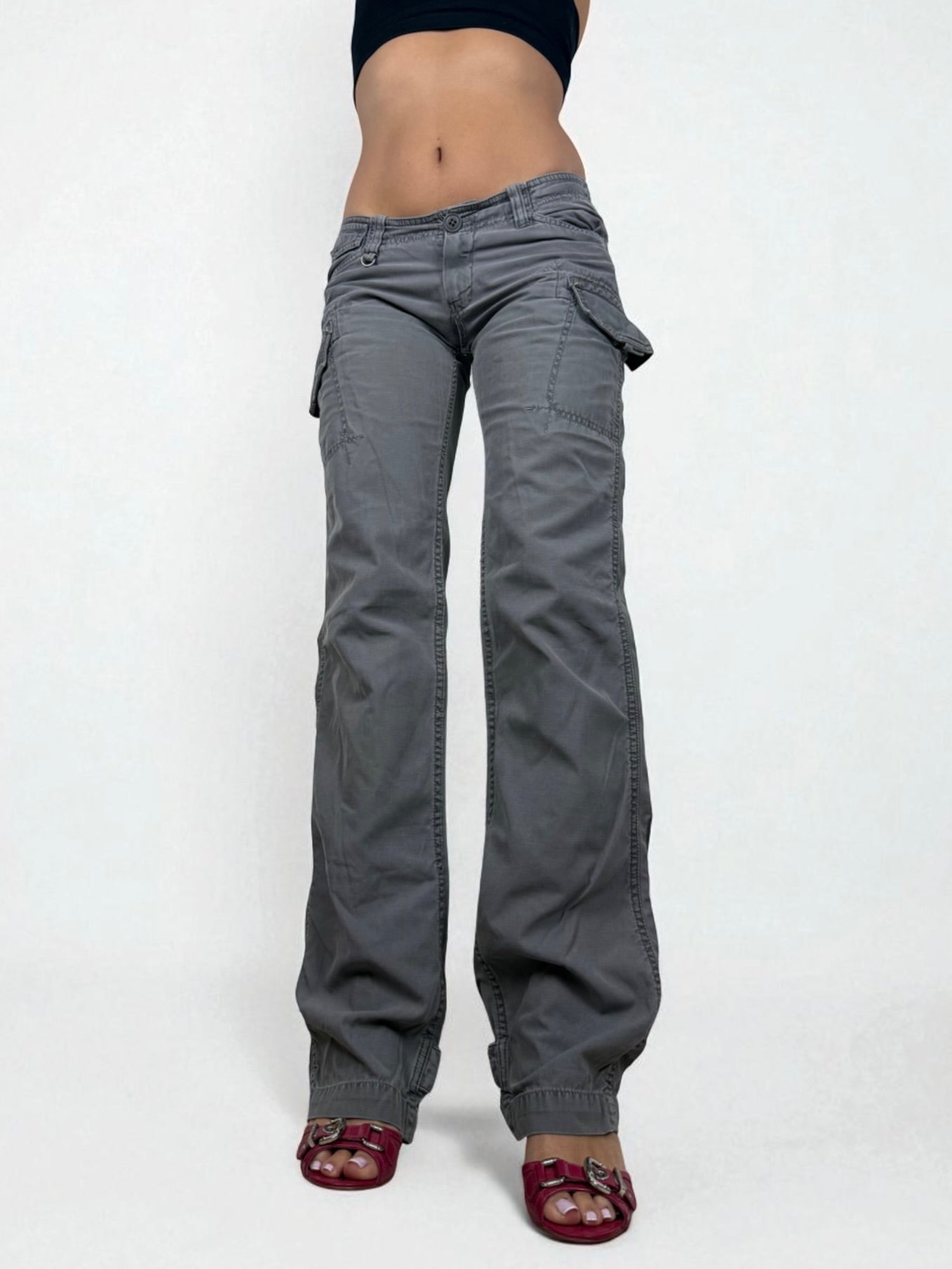 Denim grey low rise cargo pants (S)