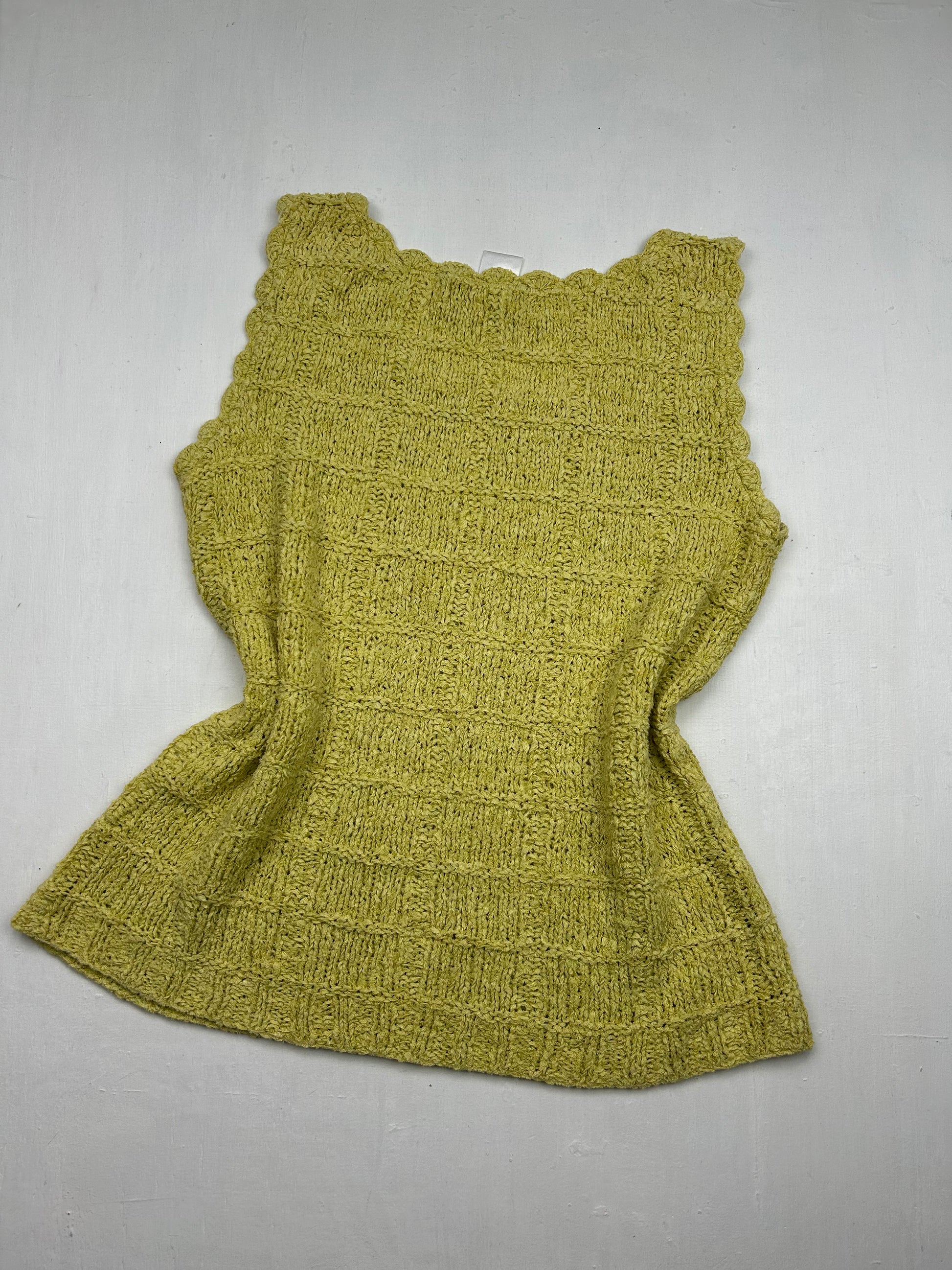 Yellow crochet tank top (M)