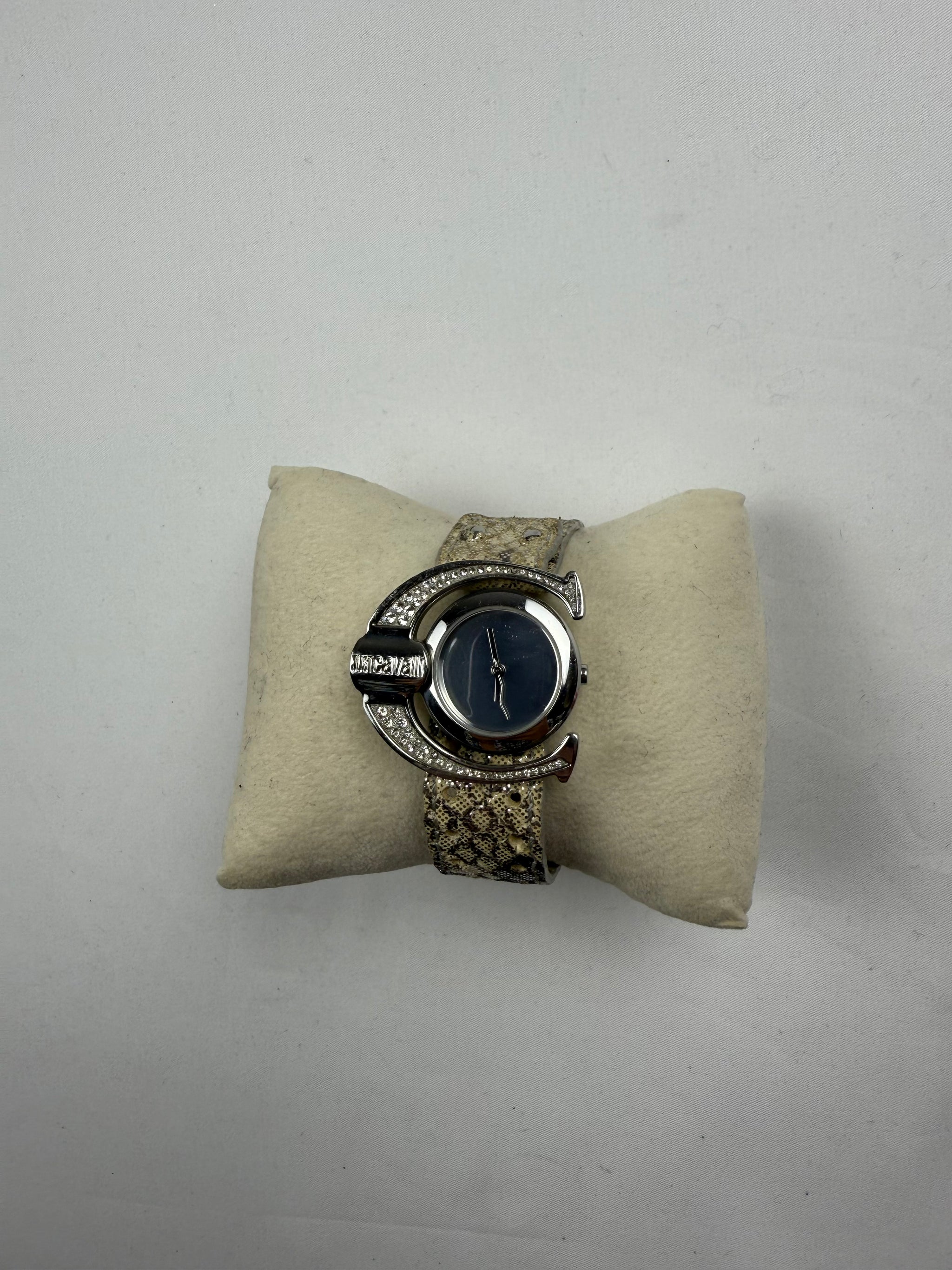 Vintage silver beige bracelet watch jewelry