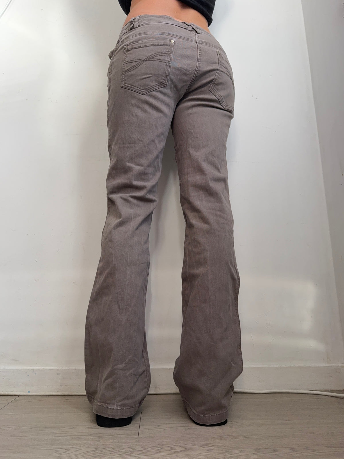 Brown denim low rise flare pants (L)