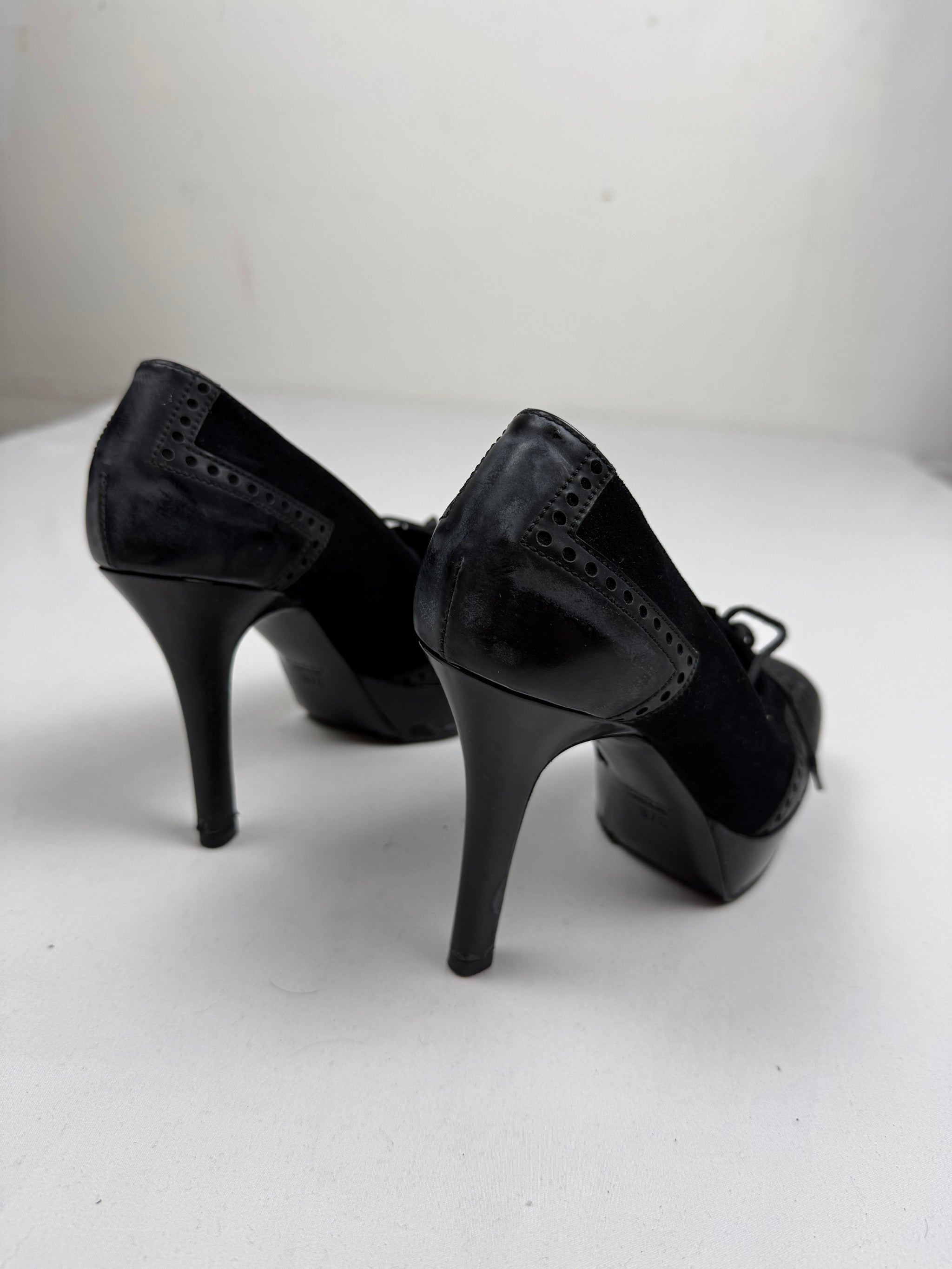 Black platform heels (37)