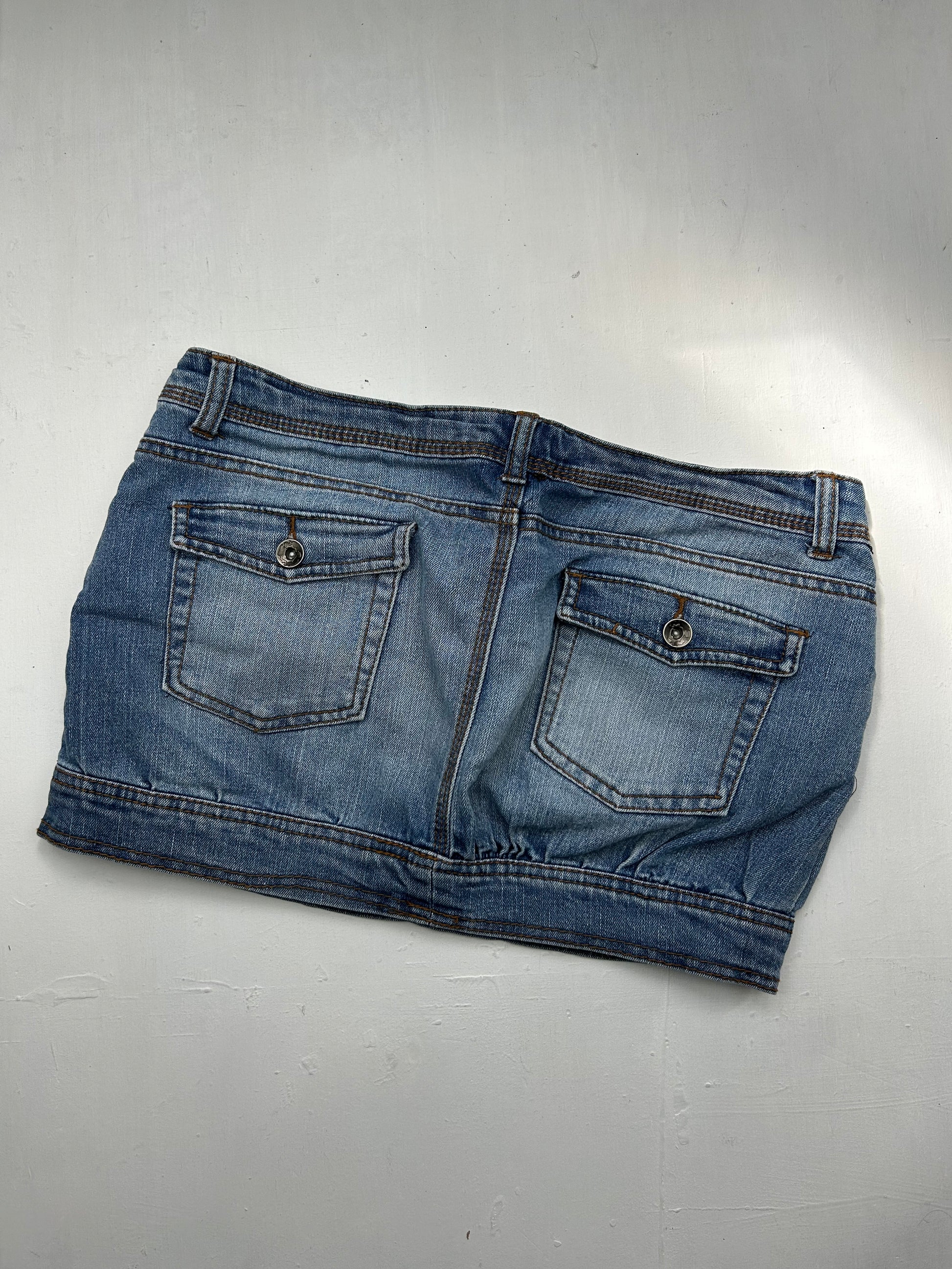 Blue denim low rise mini skirt (M/L)