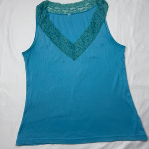 Blue cotton lace neck tank top (XL)