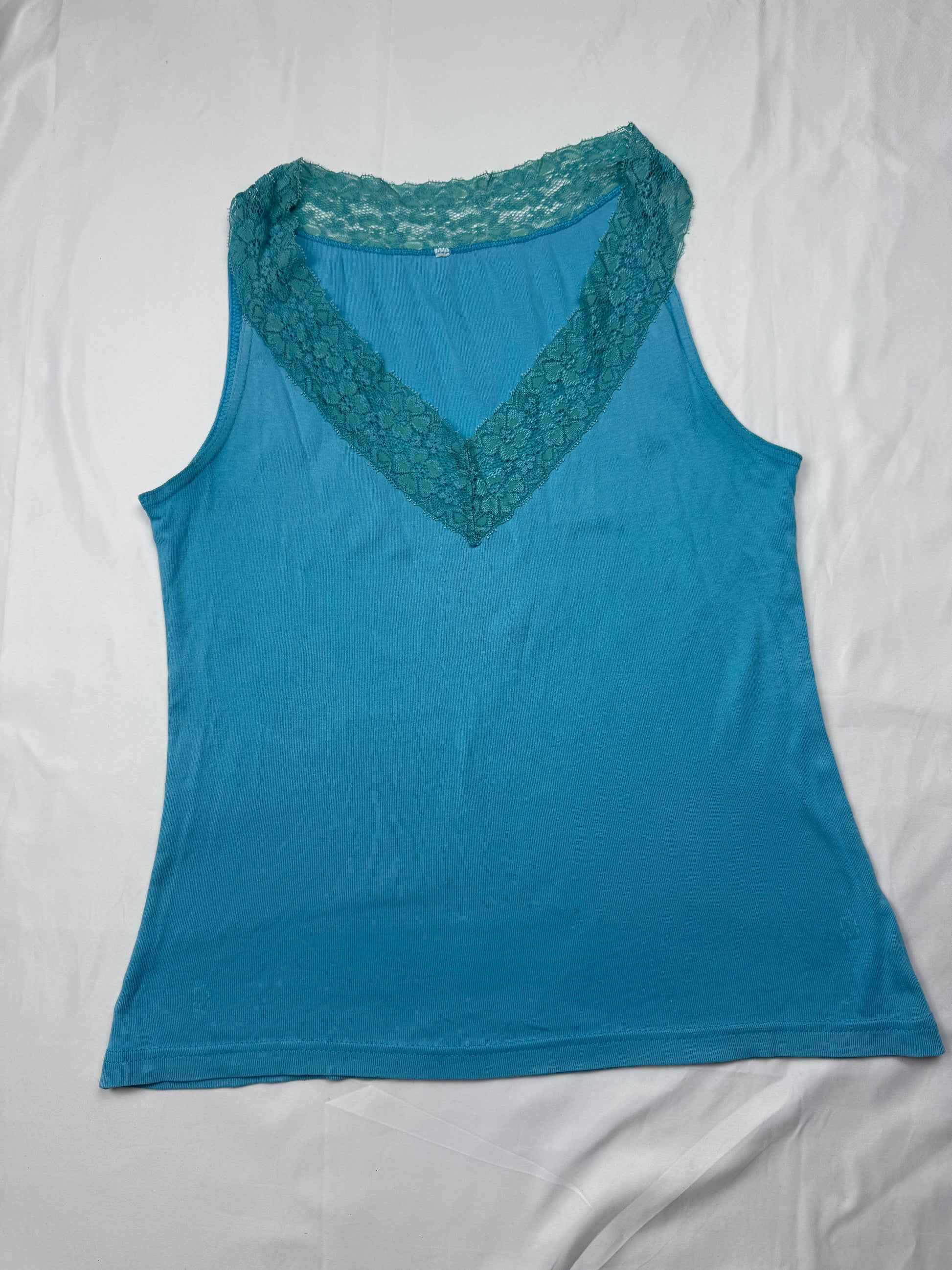 Blue cotton lace neck tank top (XL)