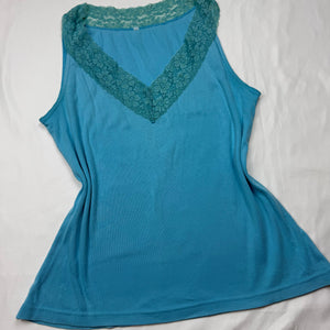 Blue cotton lace neck tank top (XL)