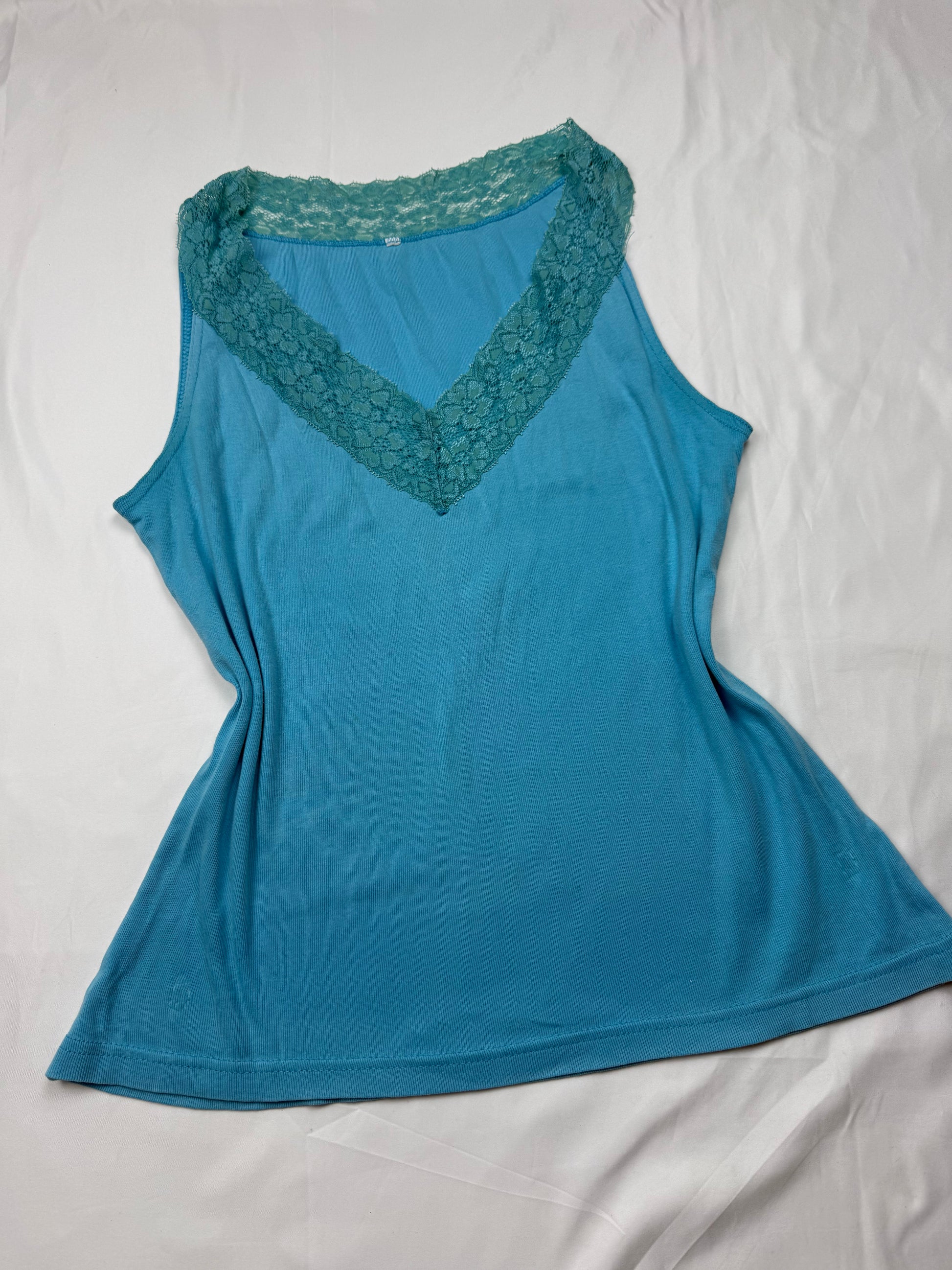 Blue cotton lace neck tank top (XL)