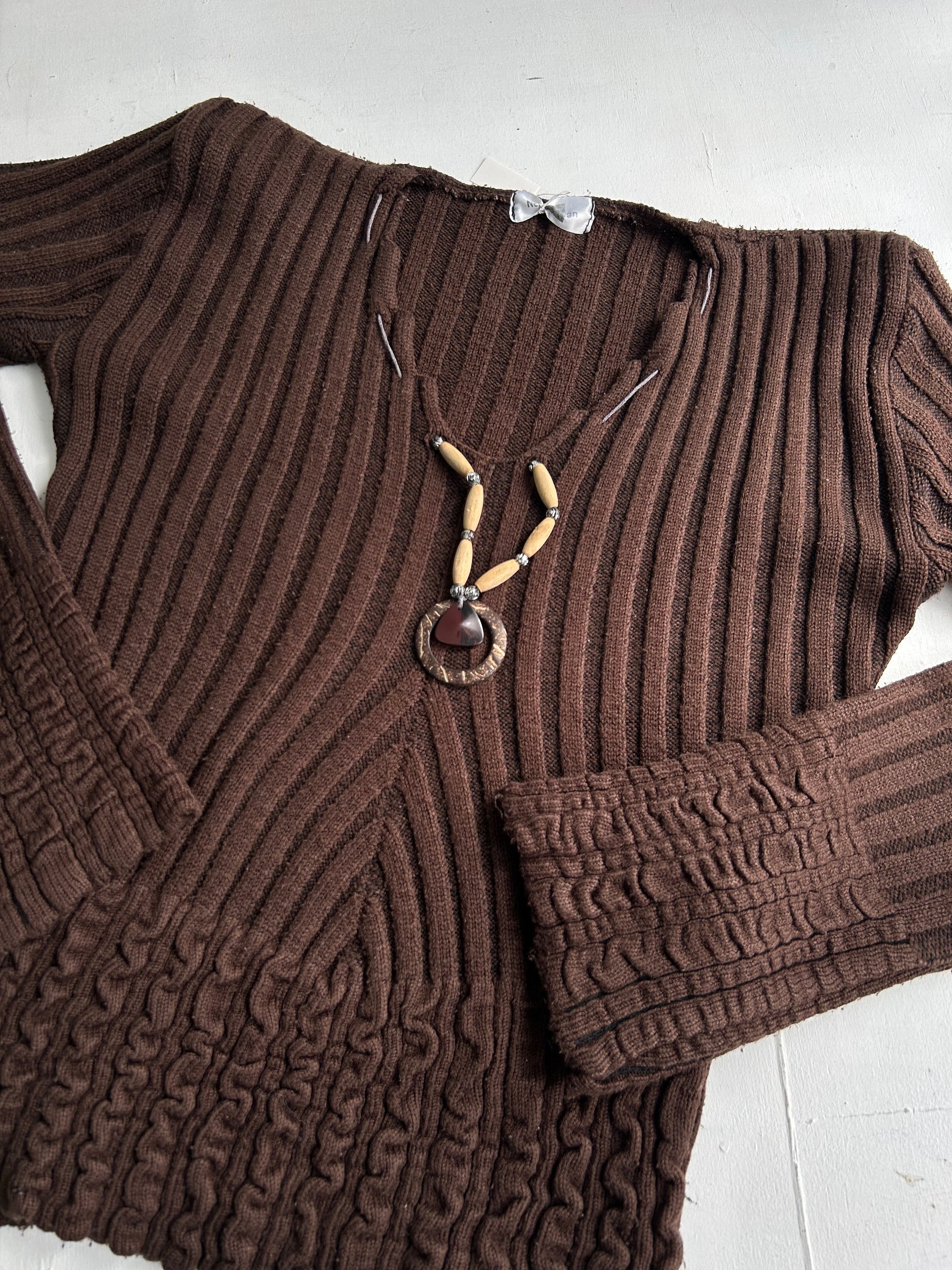 Brown knitted jumper pearls necklace y2k 90s vintage (S/M)