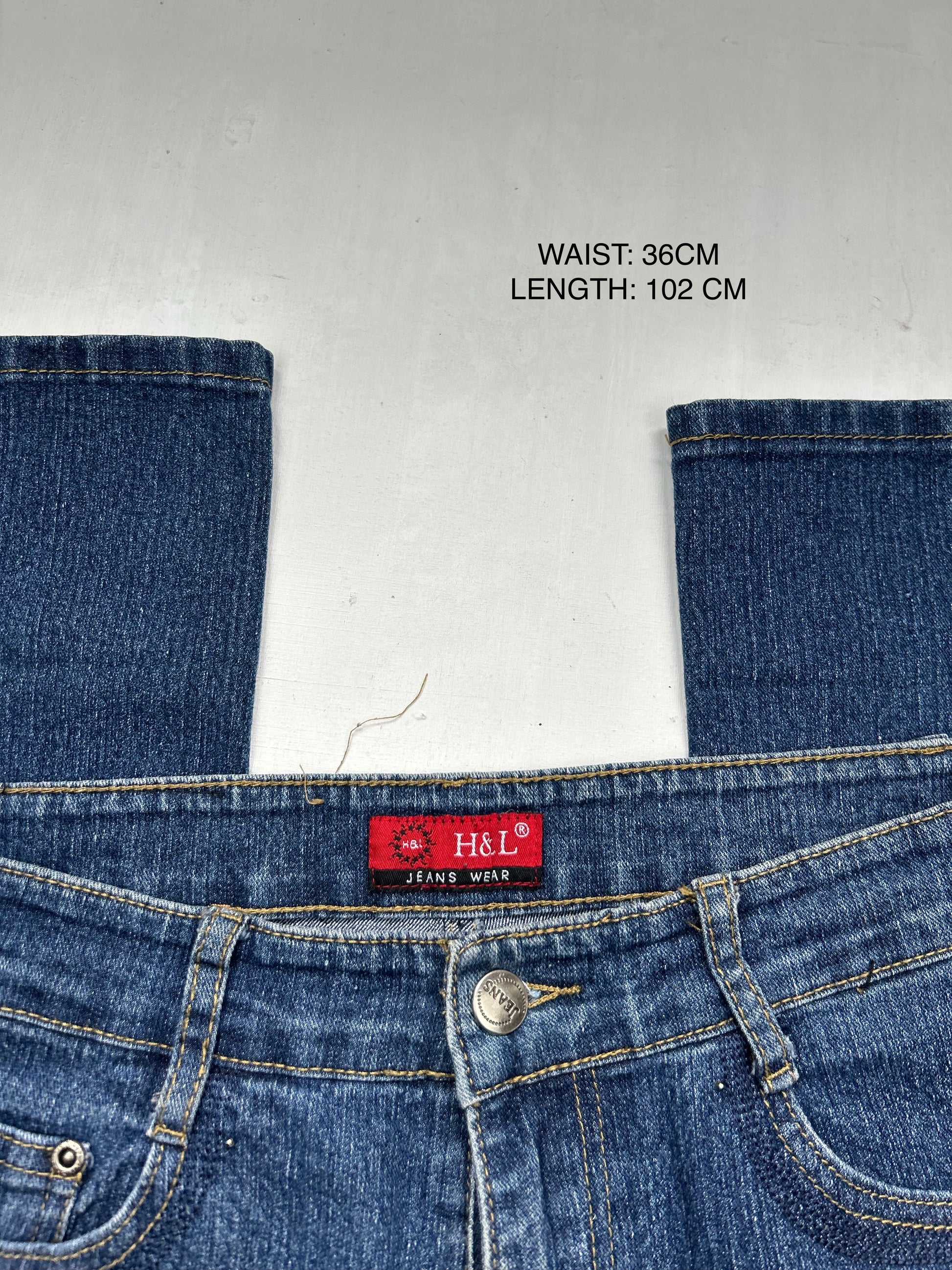 Blue denim mid waist straight legs pants (S)