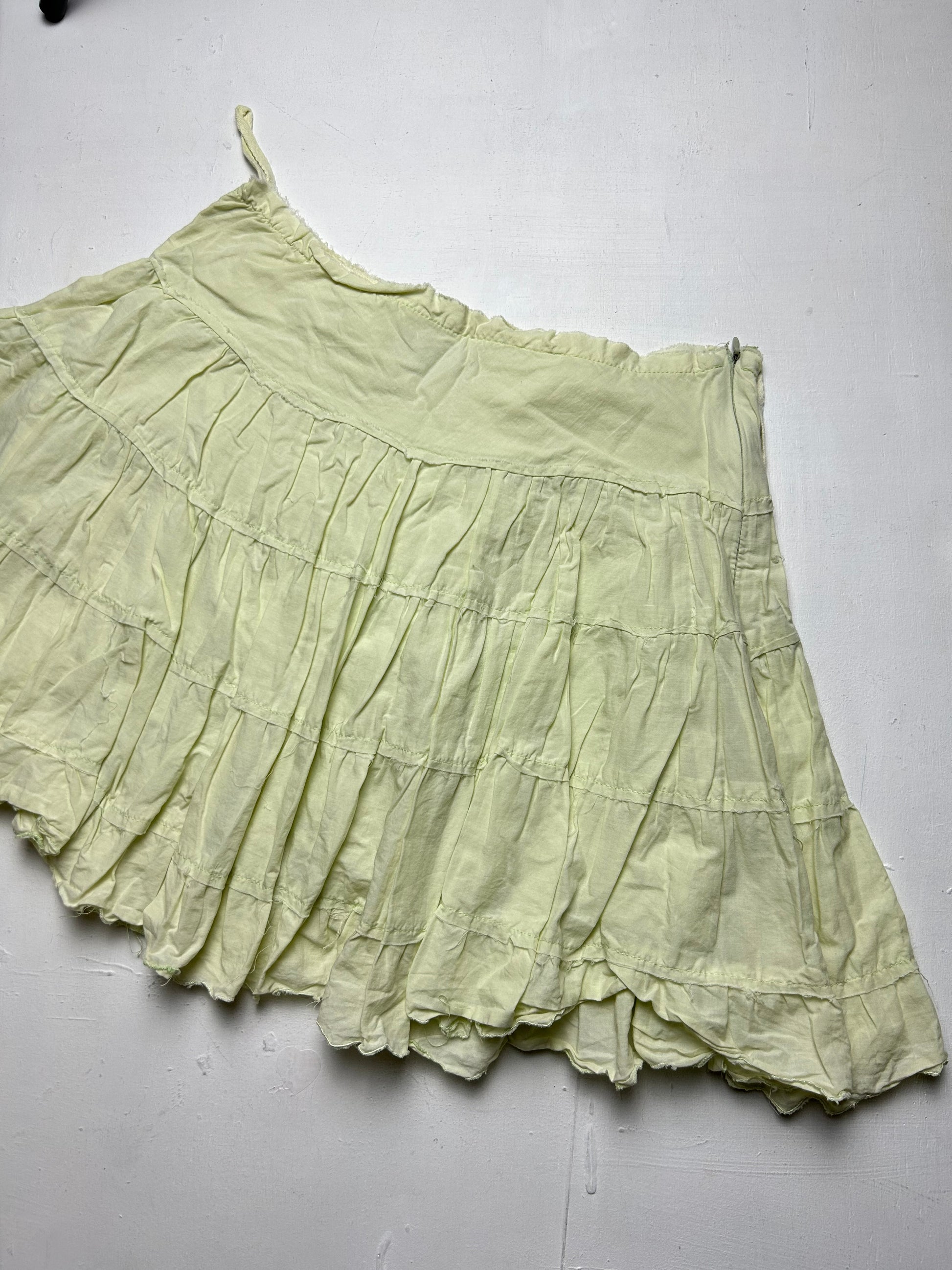 Light green pleated low rise mid skirt 90s y2k vintage (S)