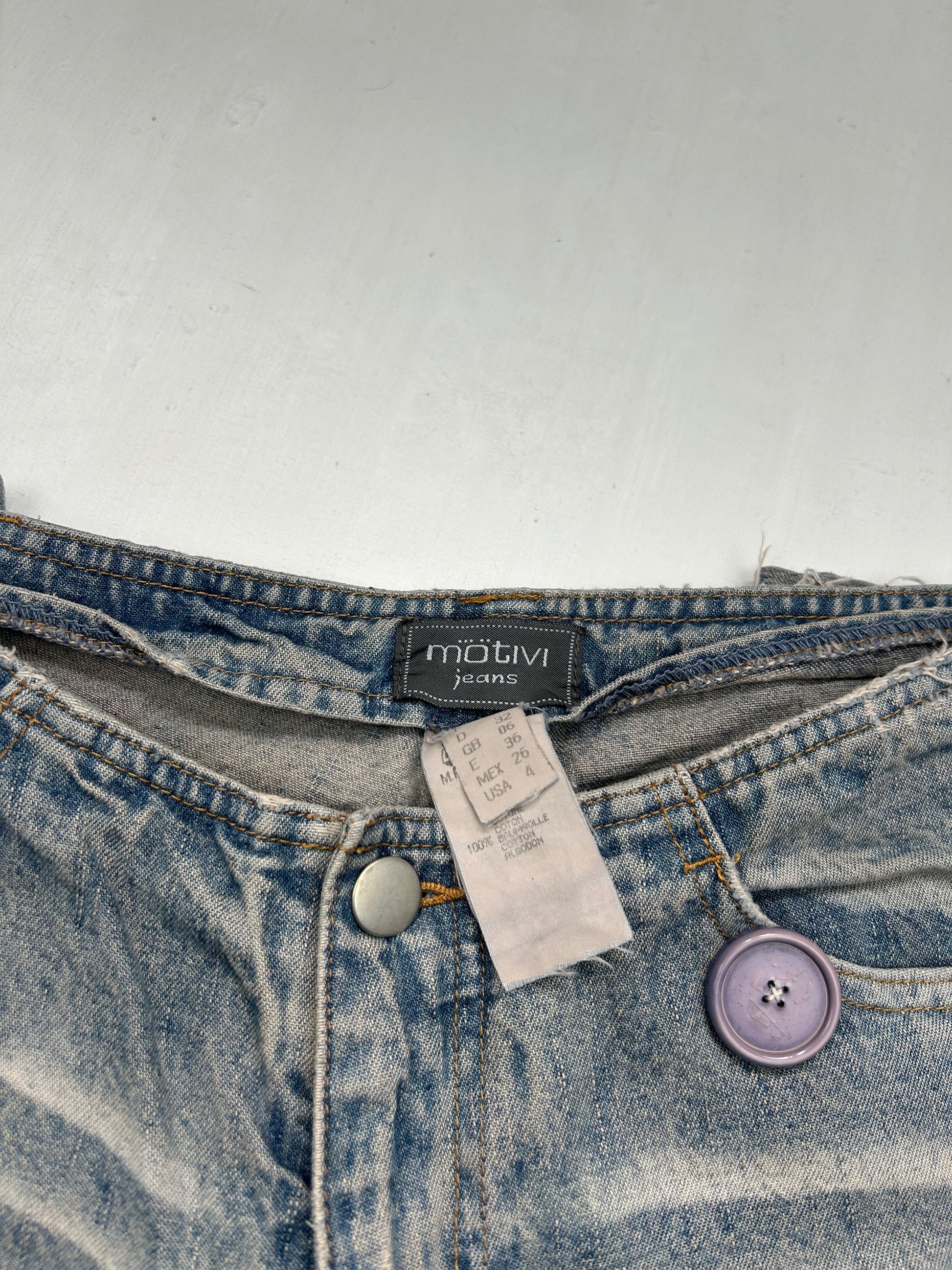 Grey denim low waist capri pants (S)