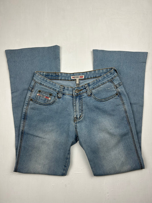 Blue denim low rise bootcut pants (S)