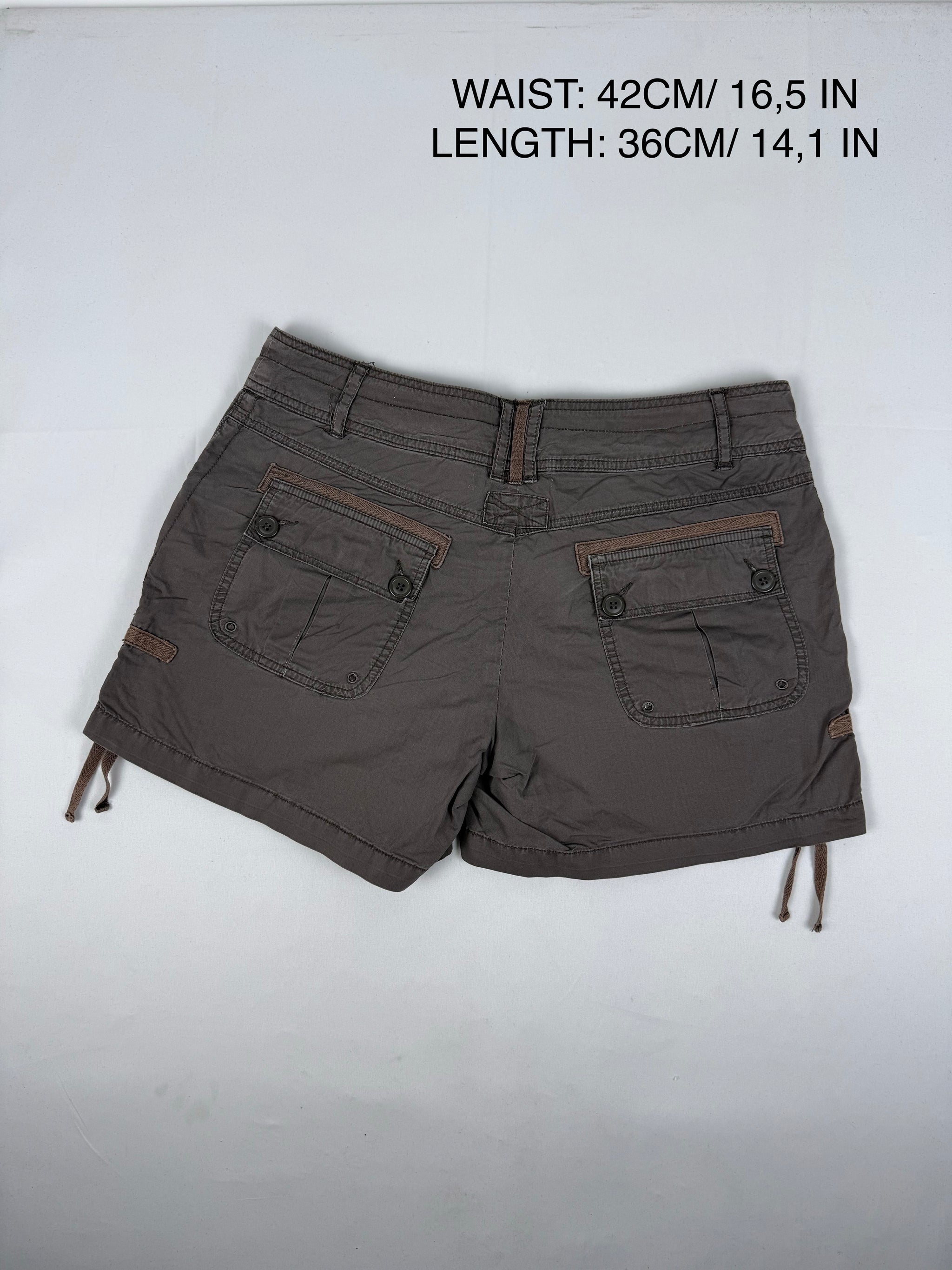 Khaki cargo ruched mini short (XL)