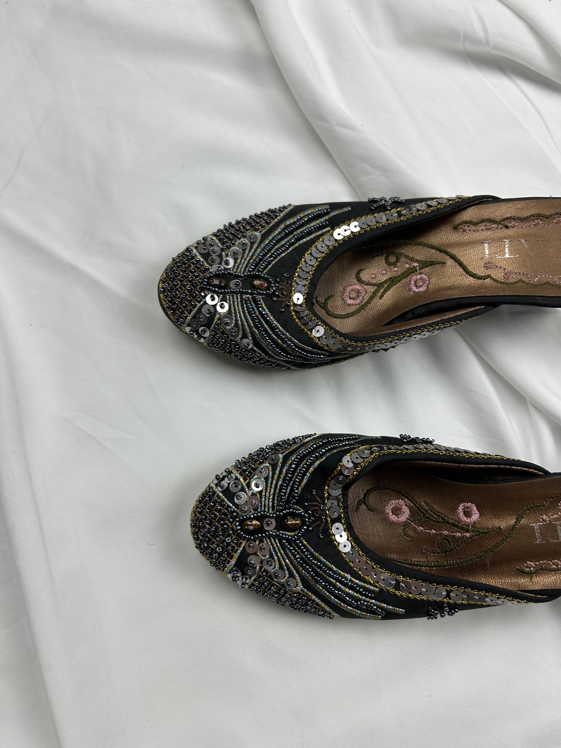 Black platform heels sequins embroidered mules (37)