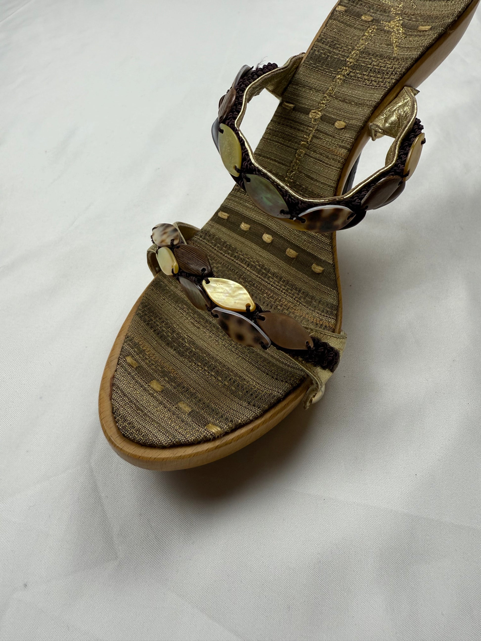 Khaki seashells heels mules (37)