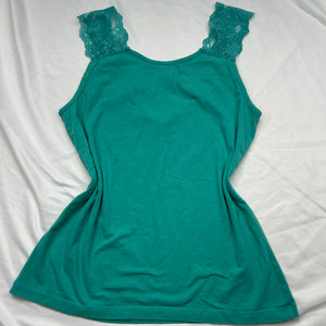 Green lace cami top (M/L)