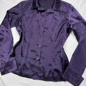 Purple silky tight fit long sleeves shirt (S/M)