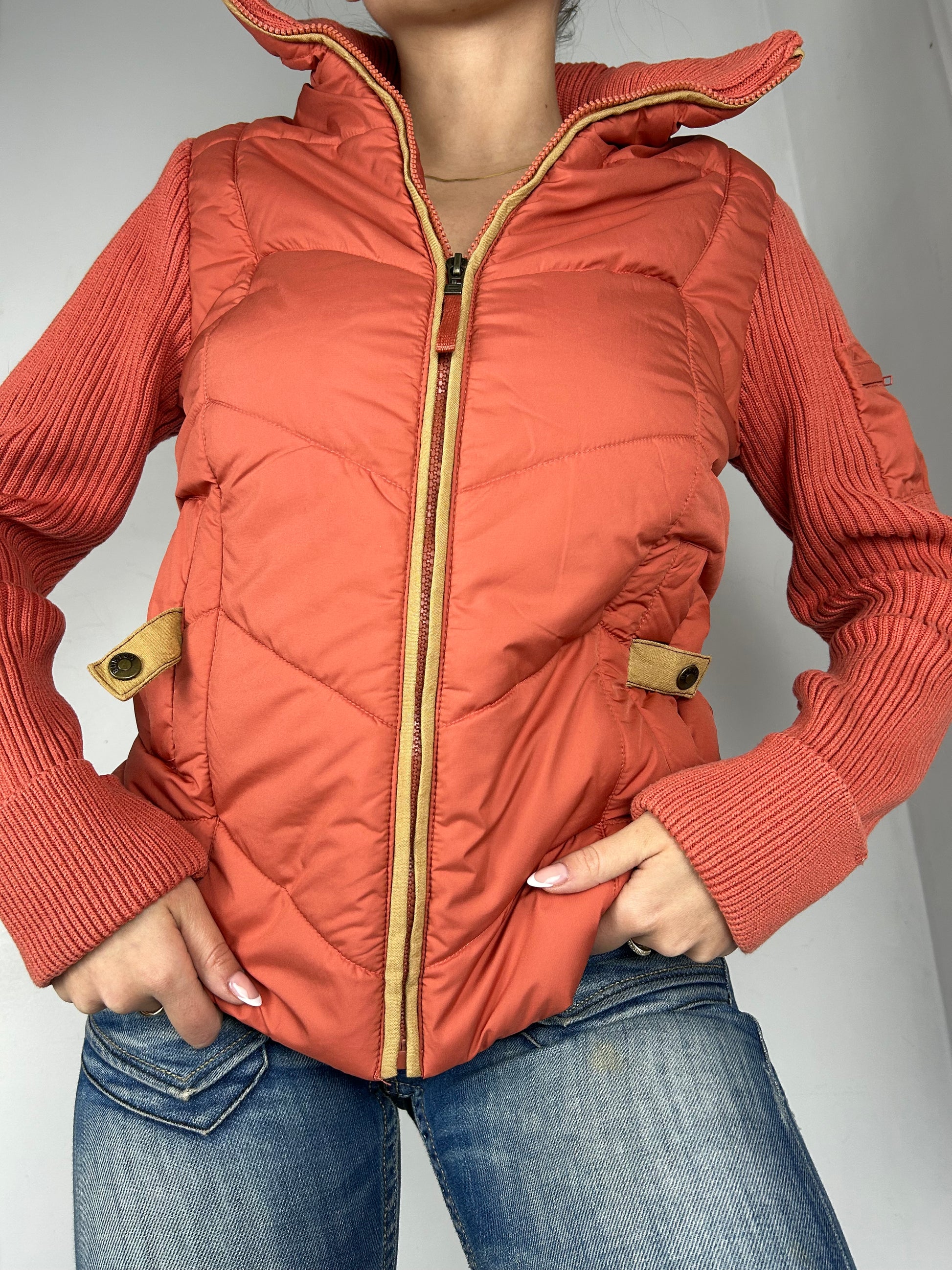 Orange puffer fur zip up jumper jacket (S/M)