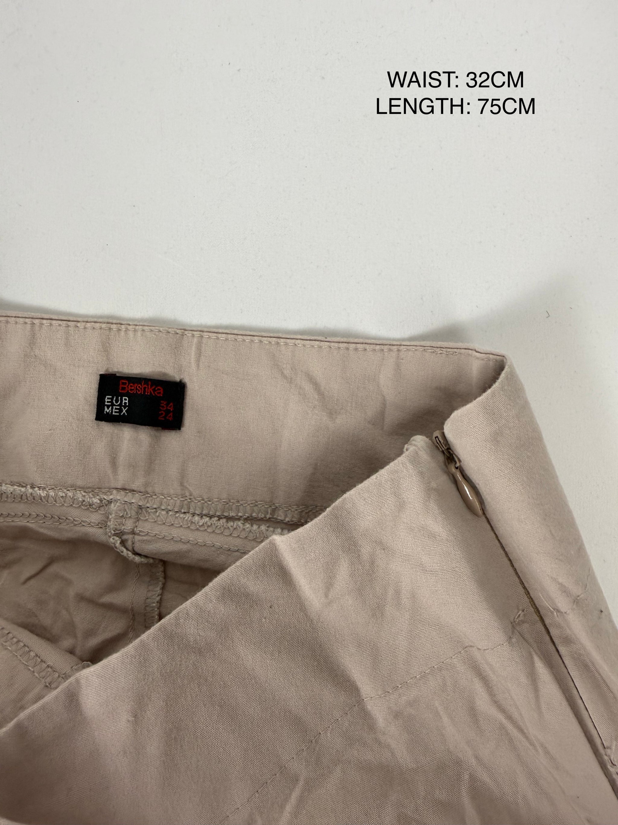 Beige ruched capri pants (XS)
