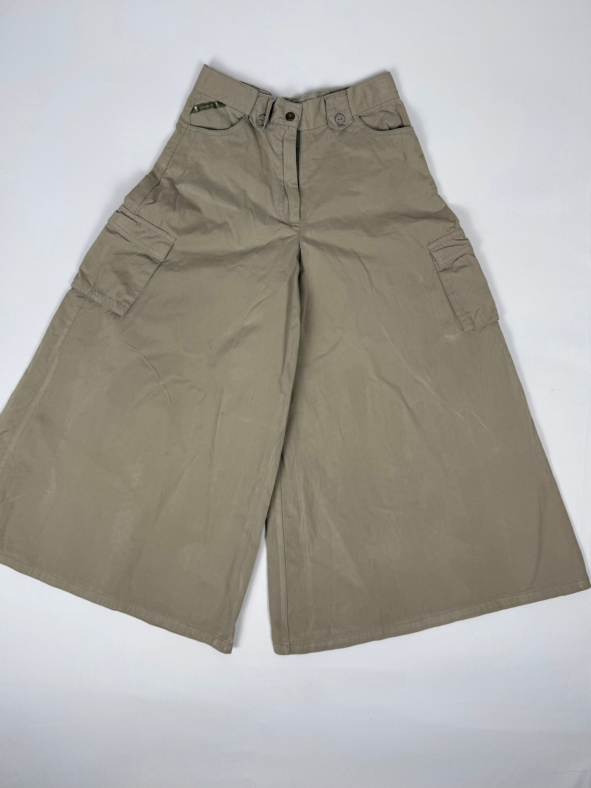 Khaki baggy capri pants (XXS)