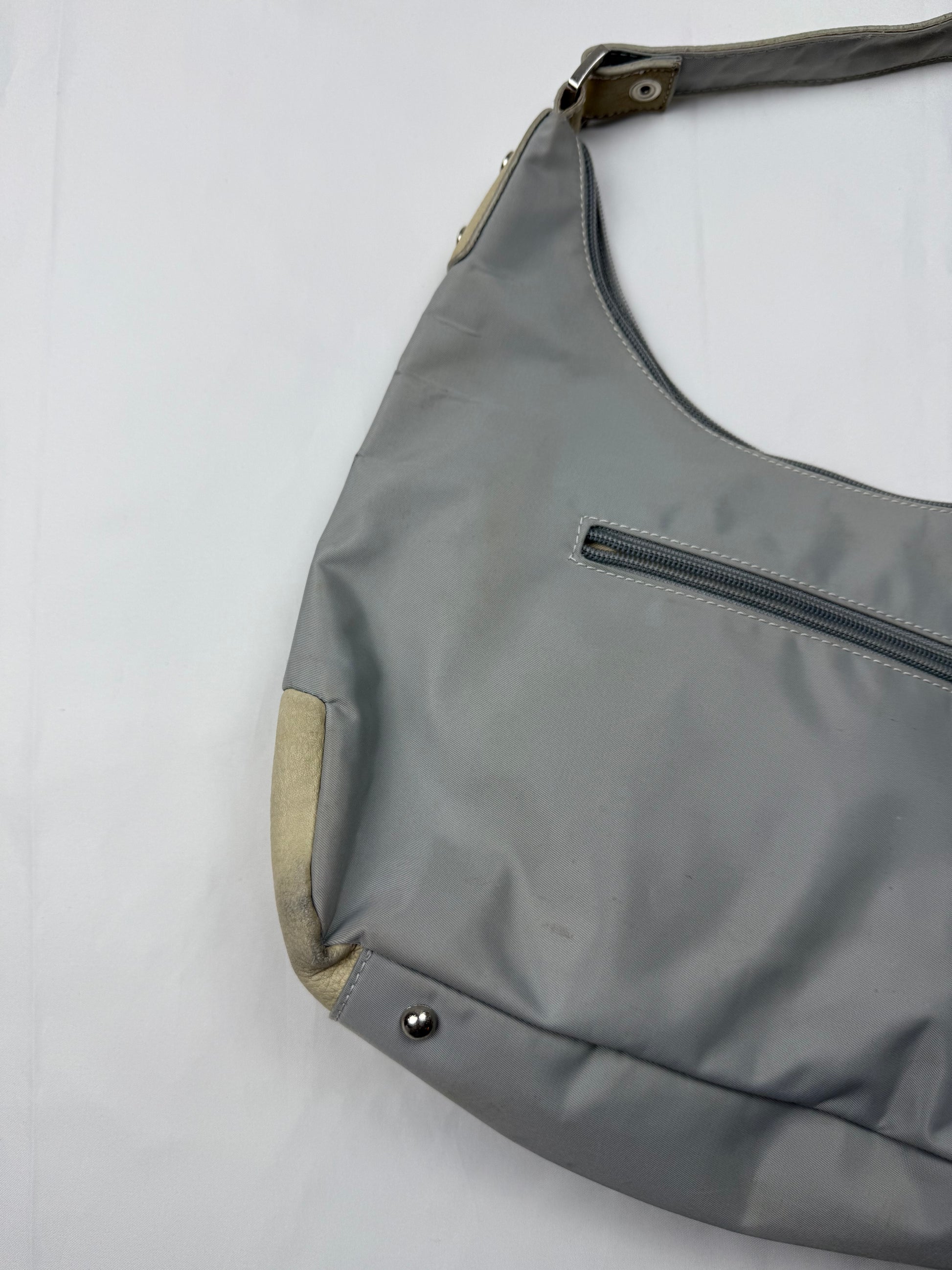 Baby blue pockets medium shoulder bag (31x23cm)