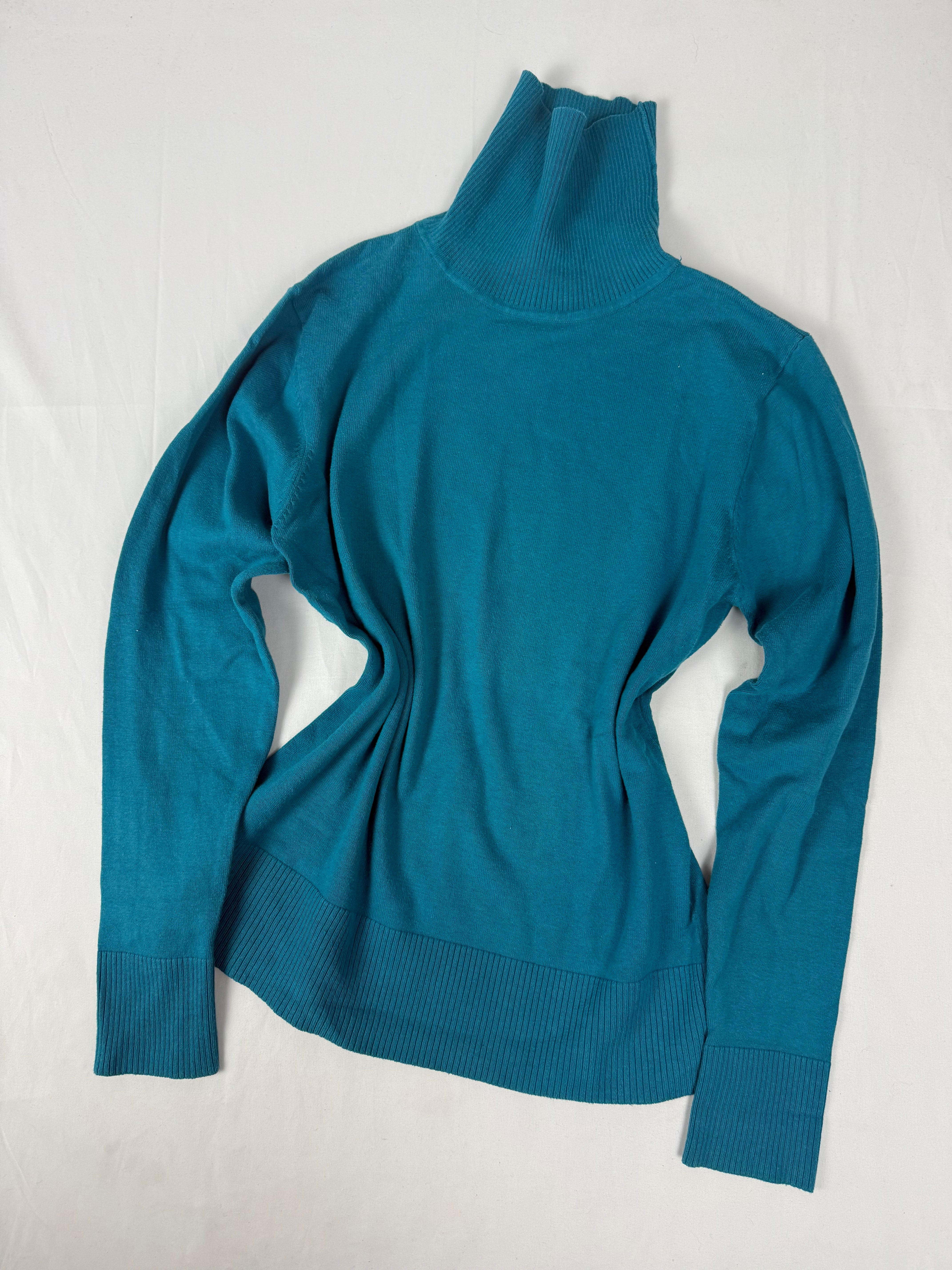Blue turtleneck jumper (M/L)