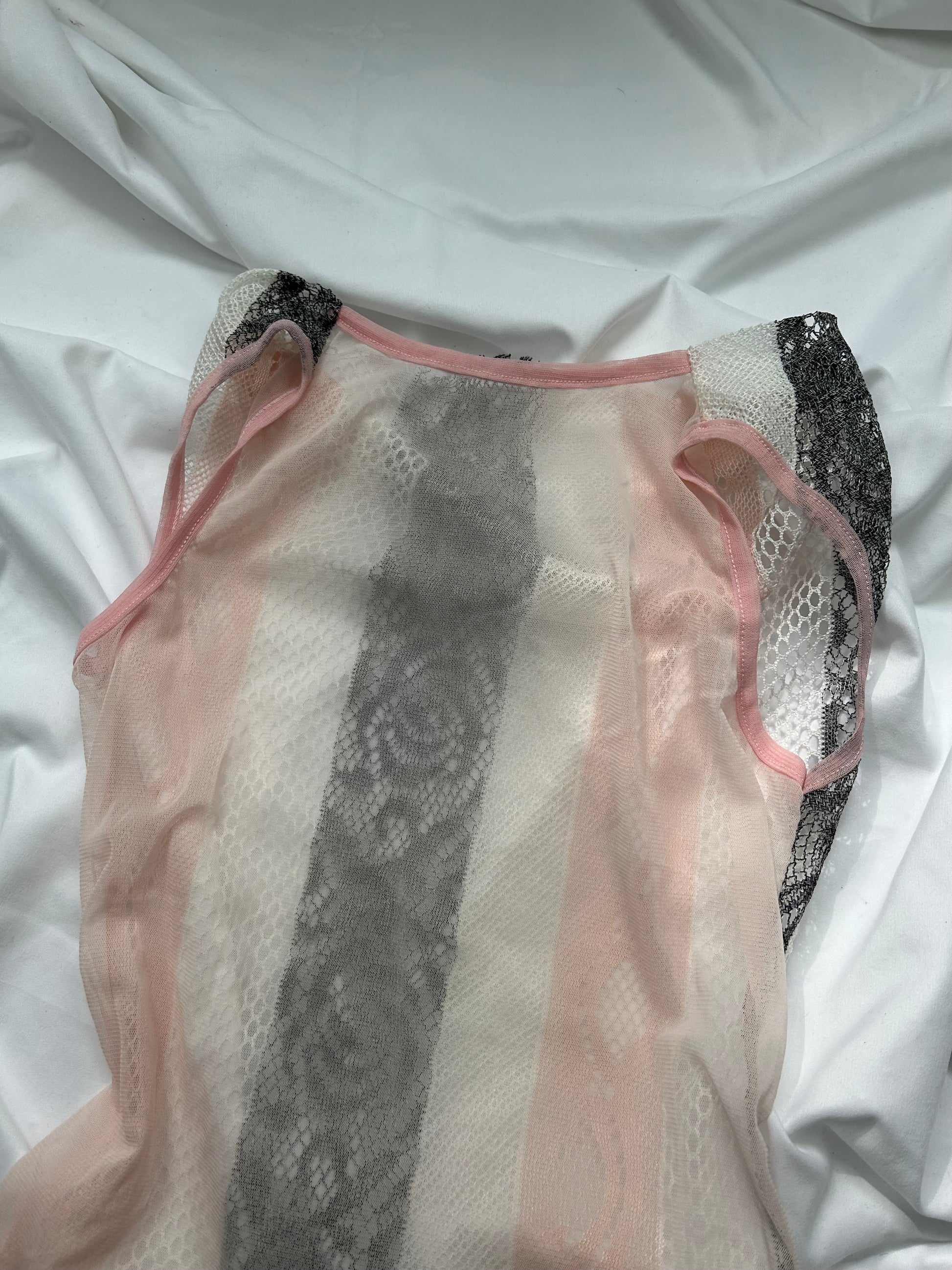 Baby pink mesh plunge neck top (S)