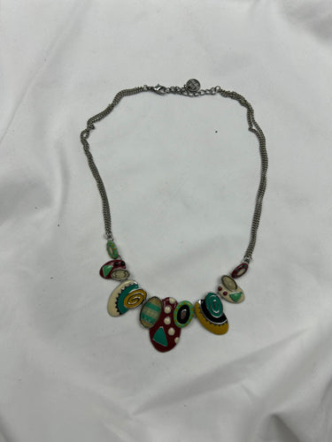 Silver gems pendent necklace