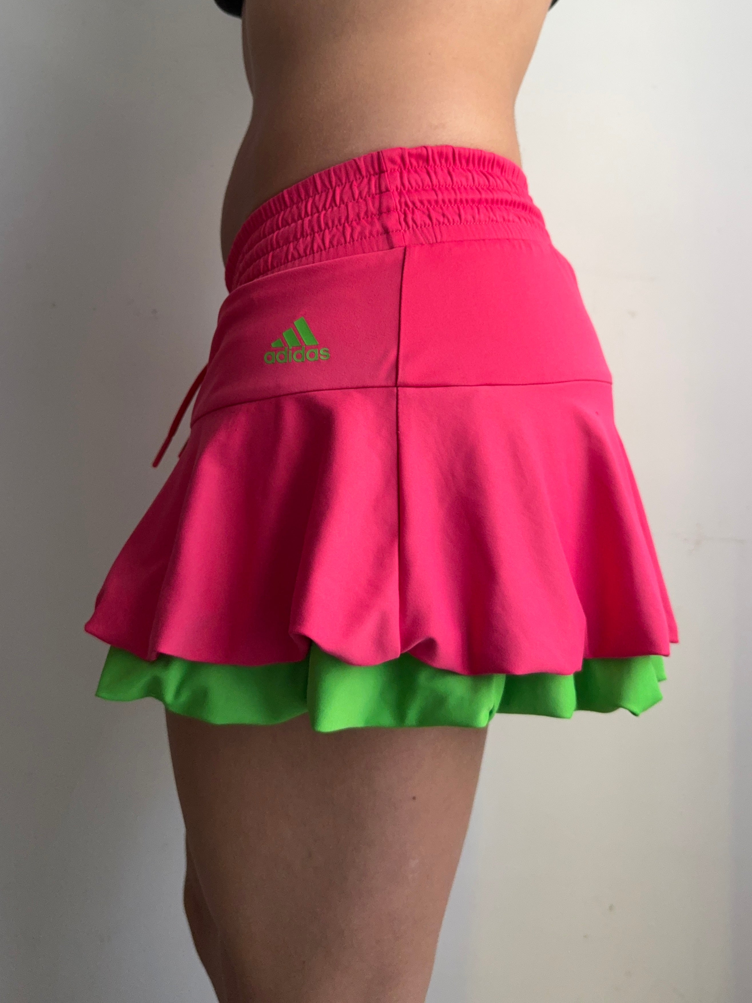 Pink pleated mini skirt (S)