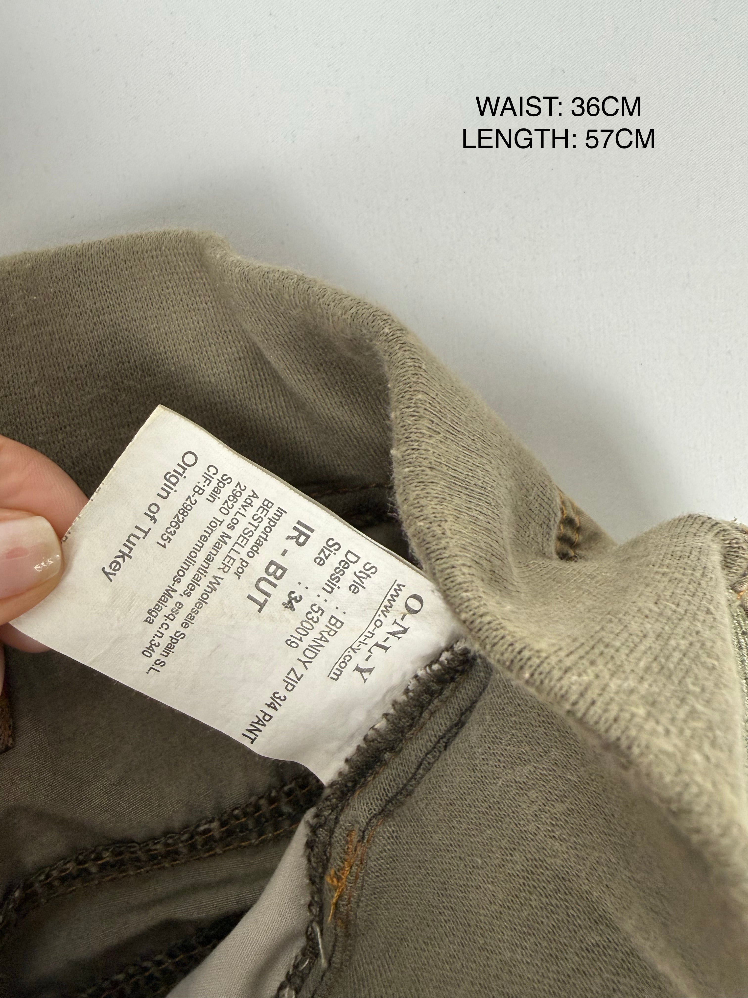 Khaki utility baggy capri pants (S)