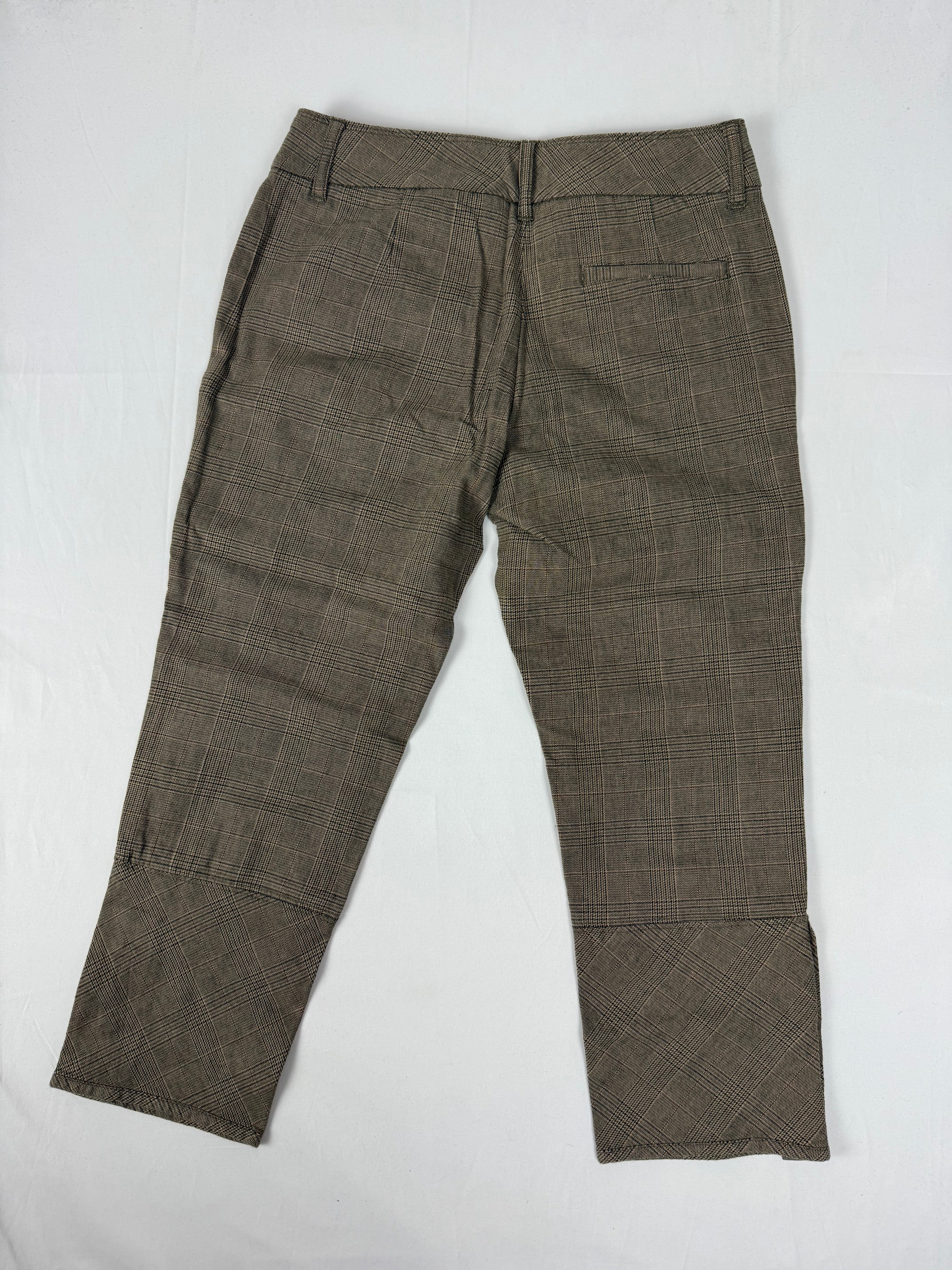 Brown check print low rise capri pants (M)