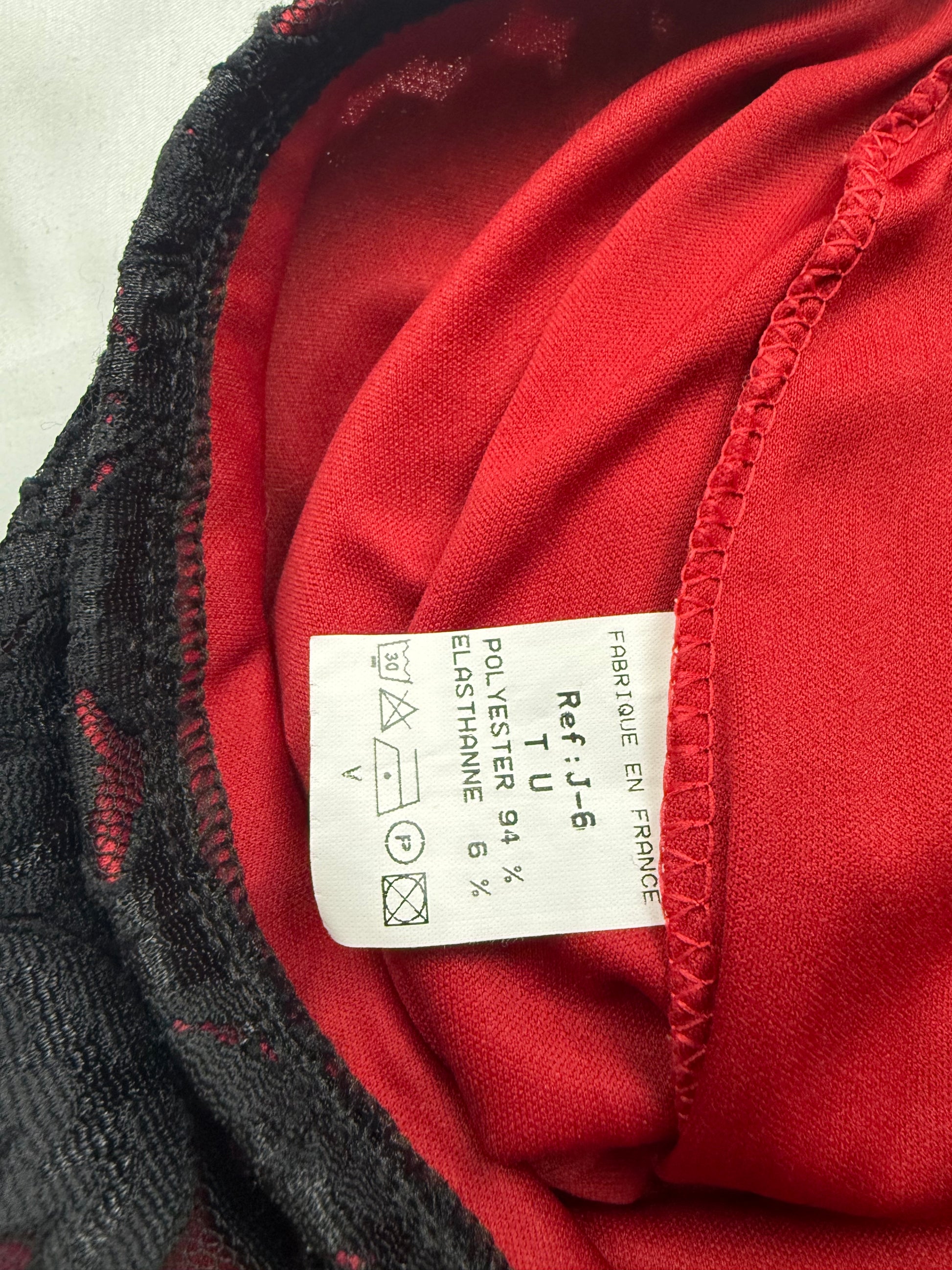 Black lace low rise maxi skirt (XS/S)