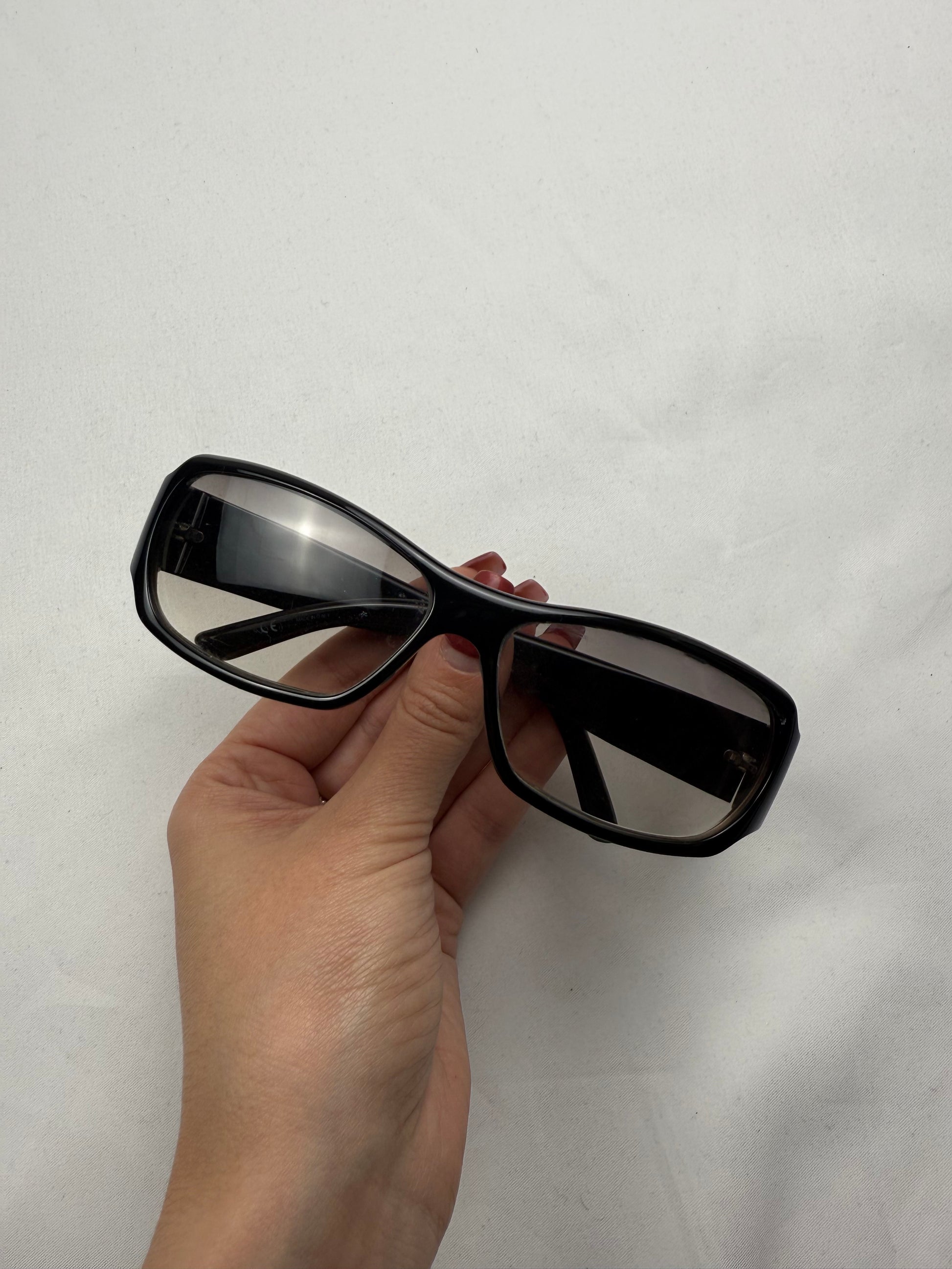 Black GG logo 2000s  sunglasses (with prescription)