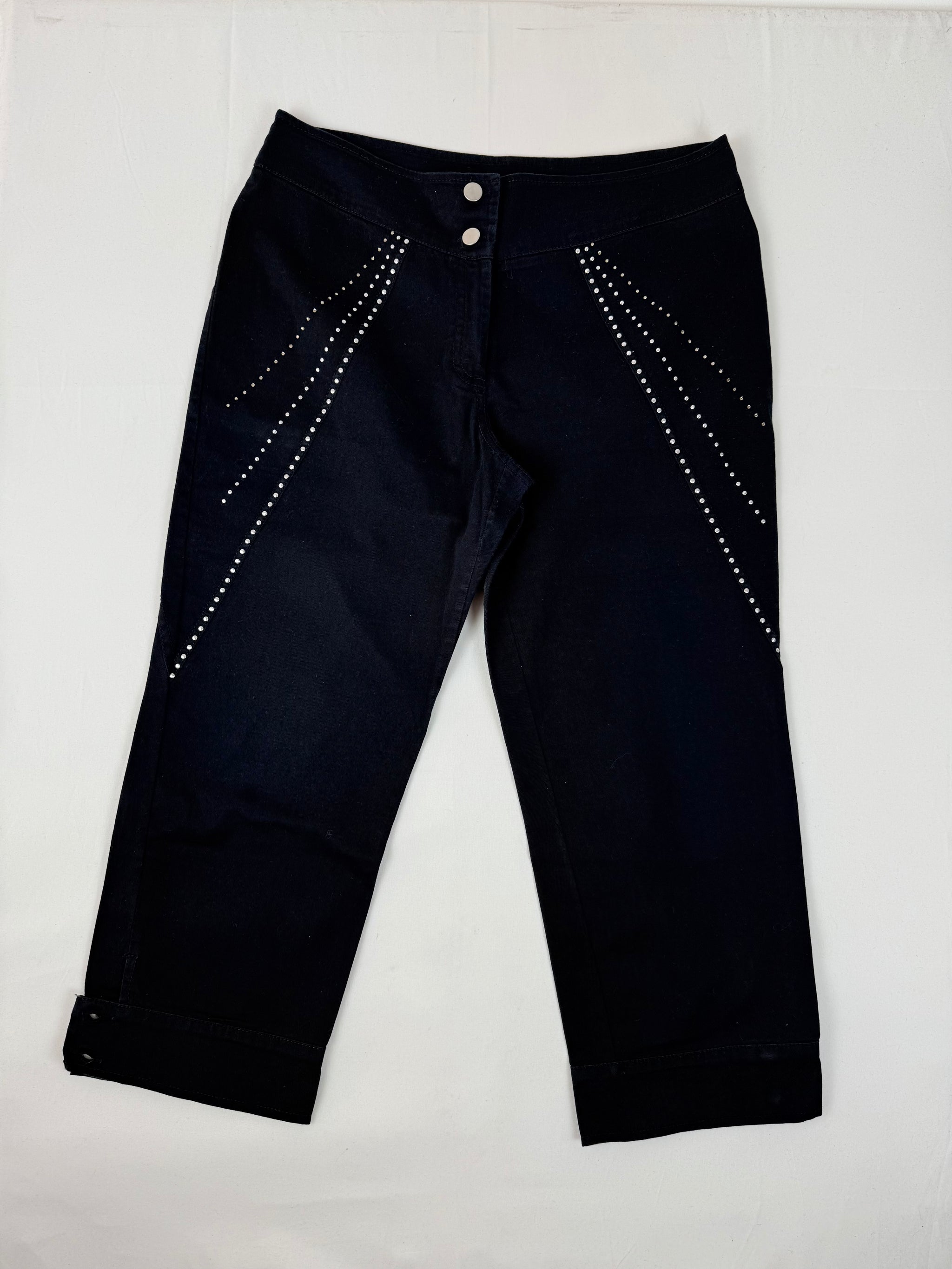 Black rhinestones low waist capri pants (XL)