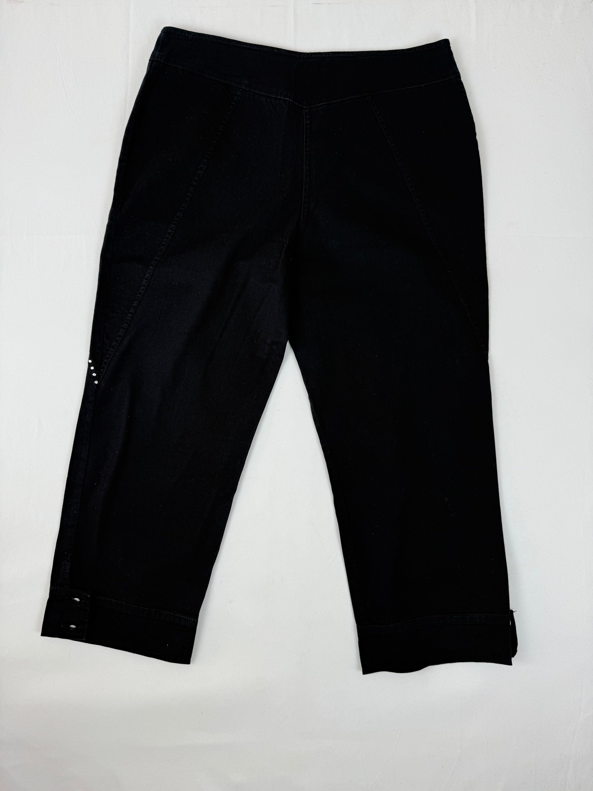 Black rhinestones low waist capri pants (XL)