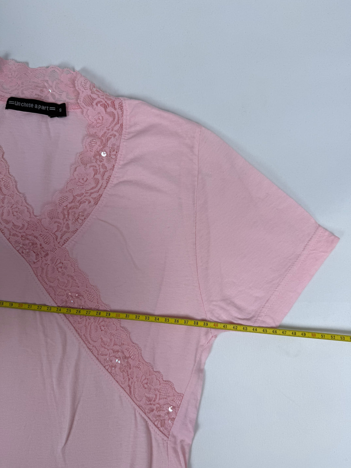 Pink lace trim cotton tee (M)