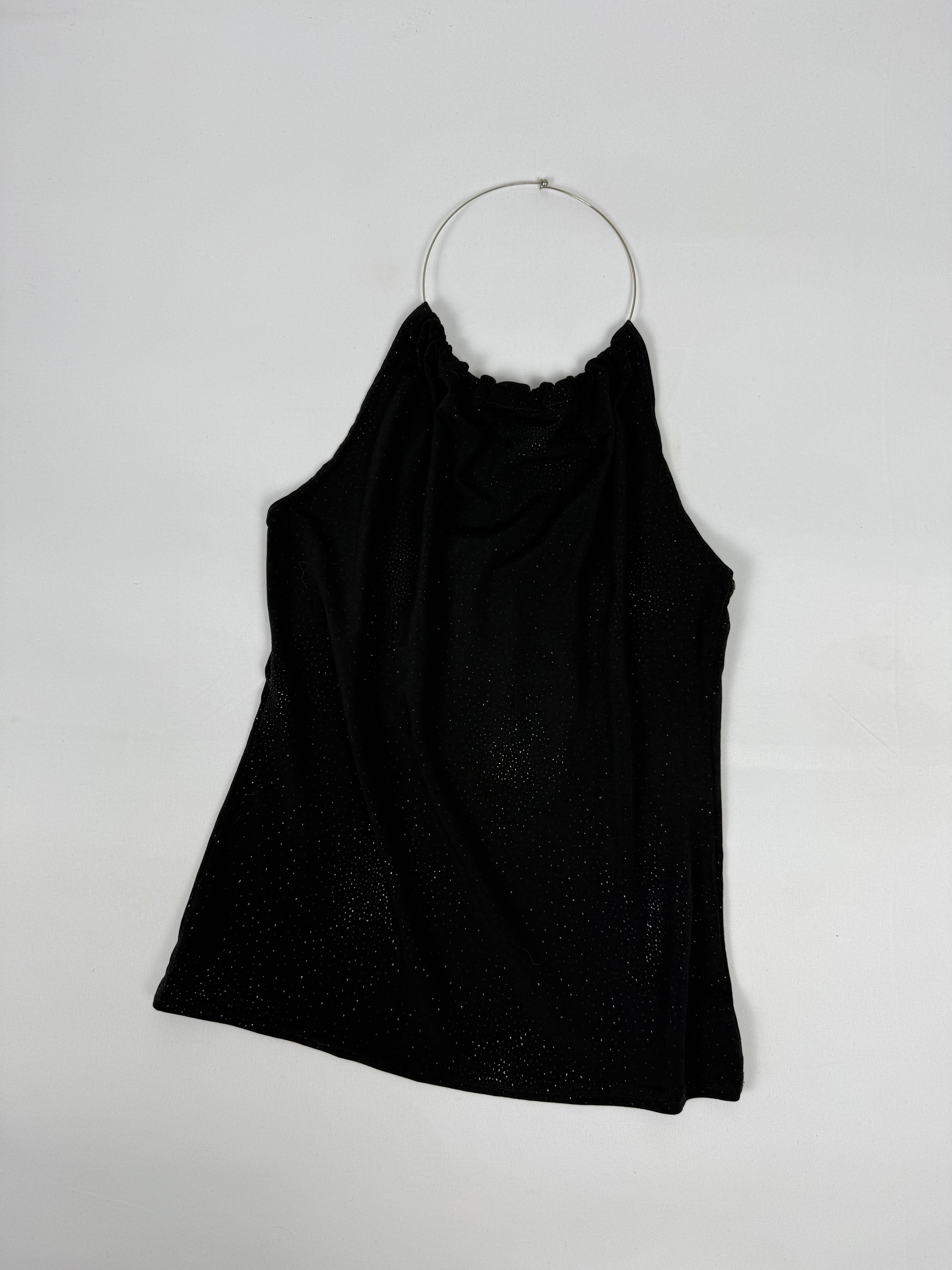 Black halter top with silver ring (M)