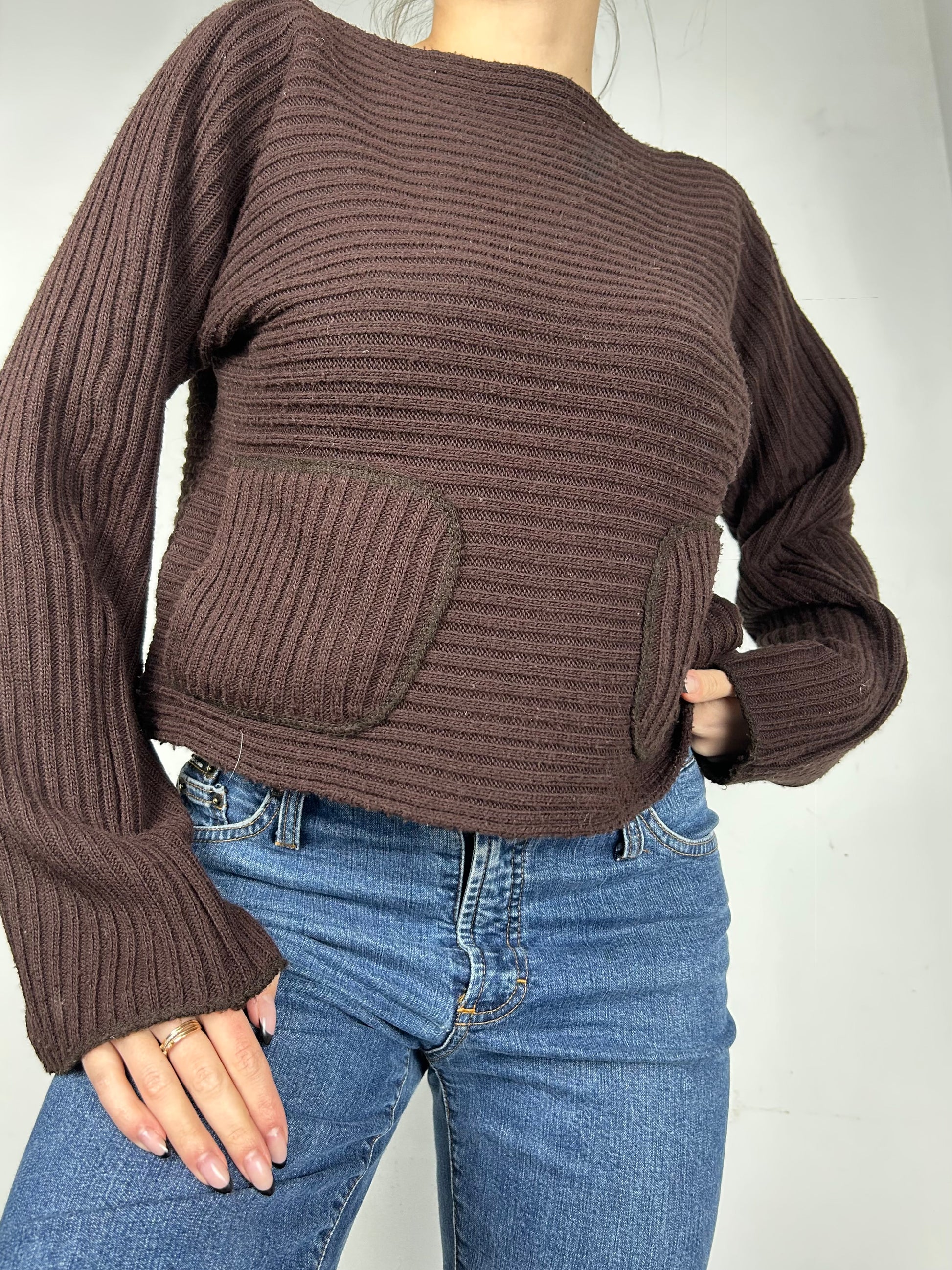 Brown ribbed pockets  jumper (XL)
