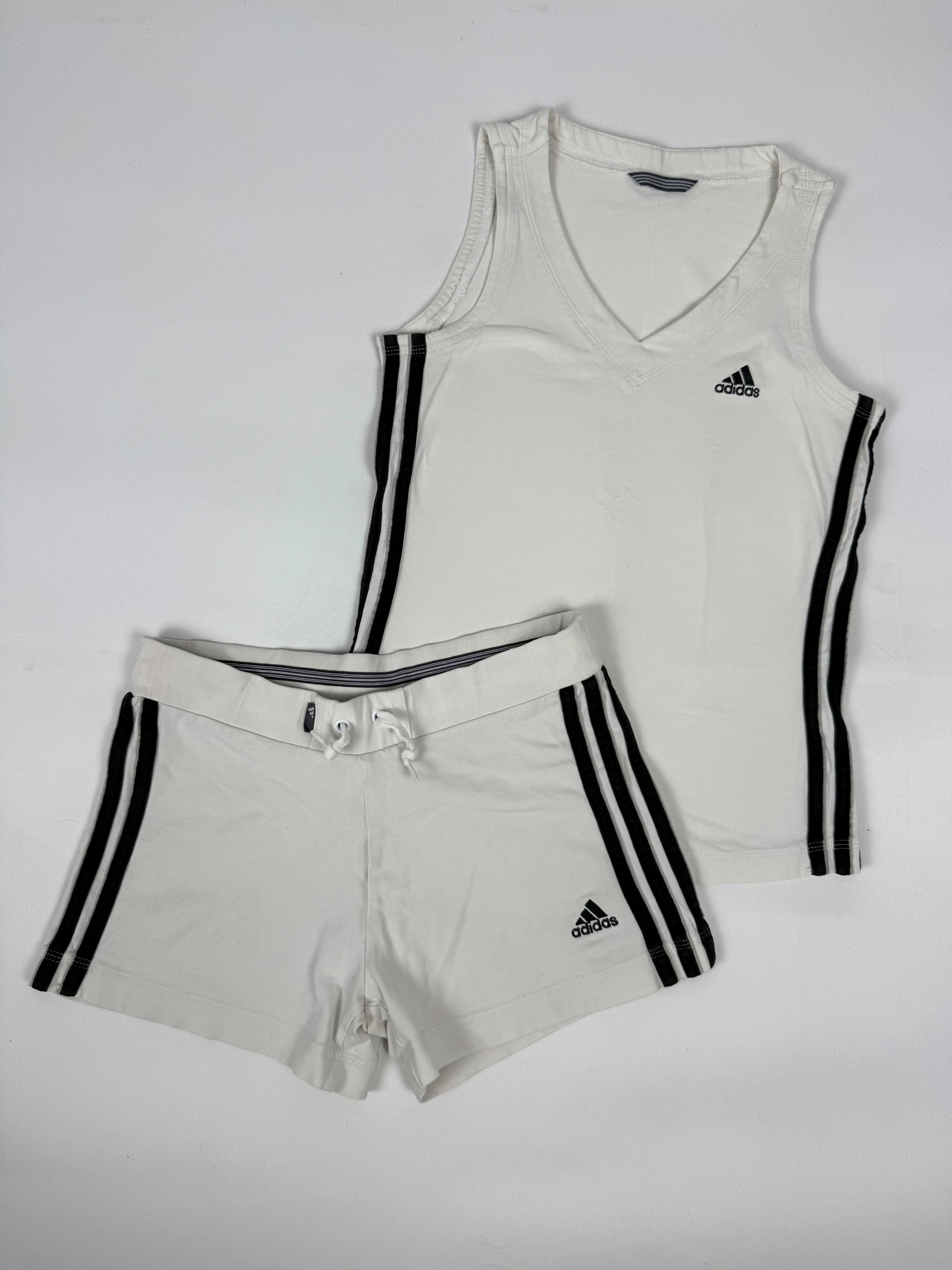 White activewear top + short set (S)