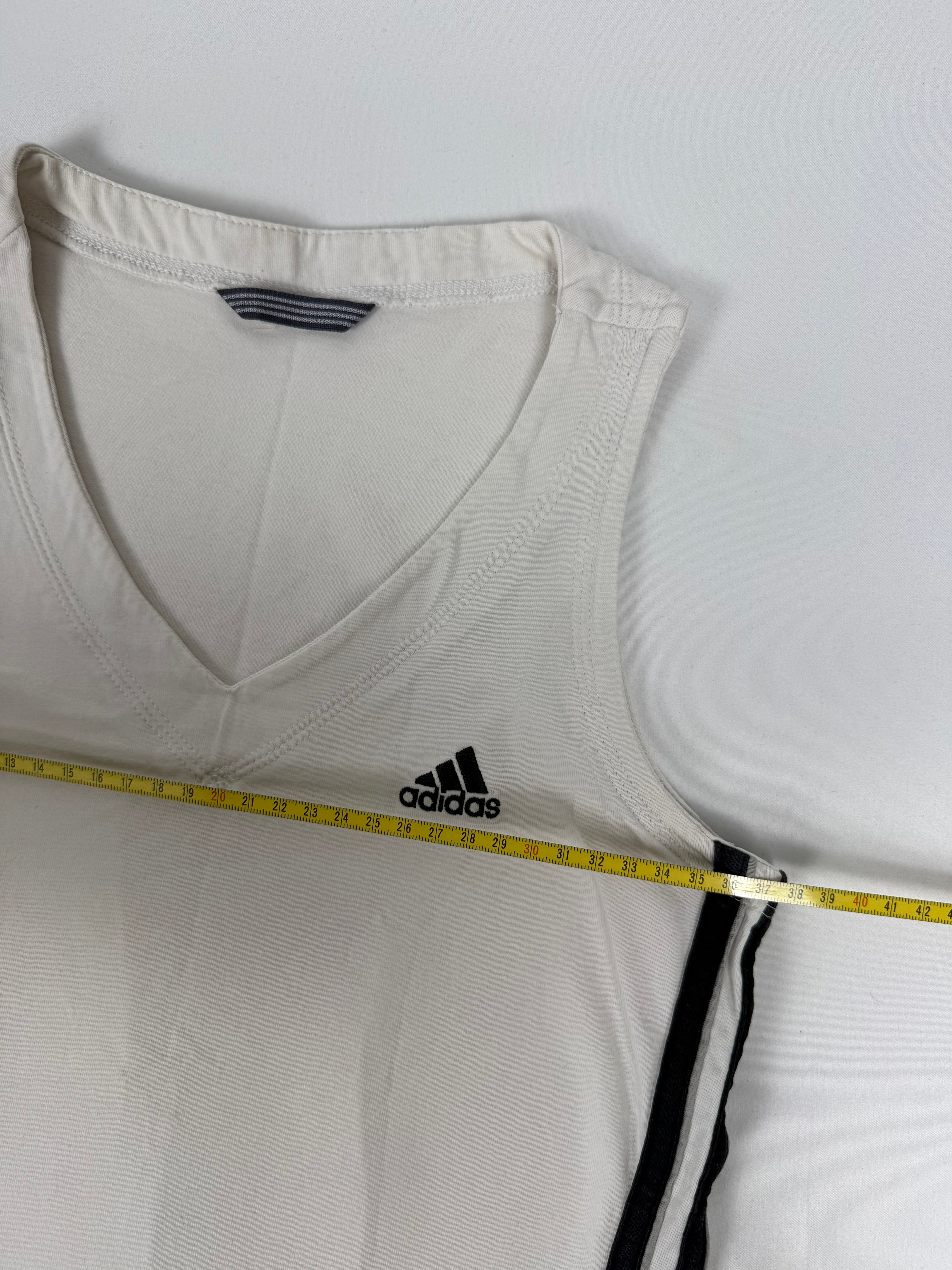White activewear top + short set (S)