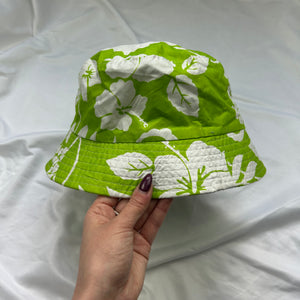 Green hibiscus Hawaii floral bucket hat
