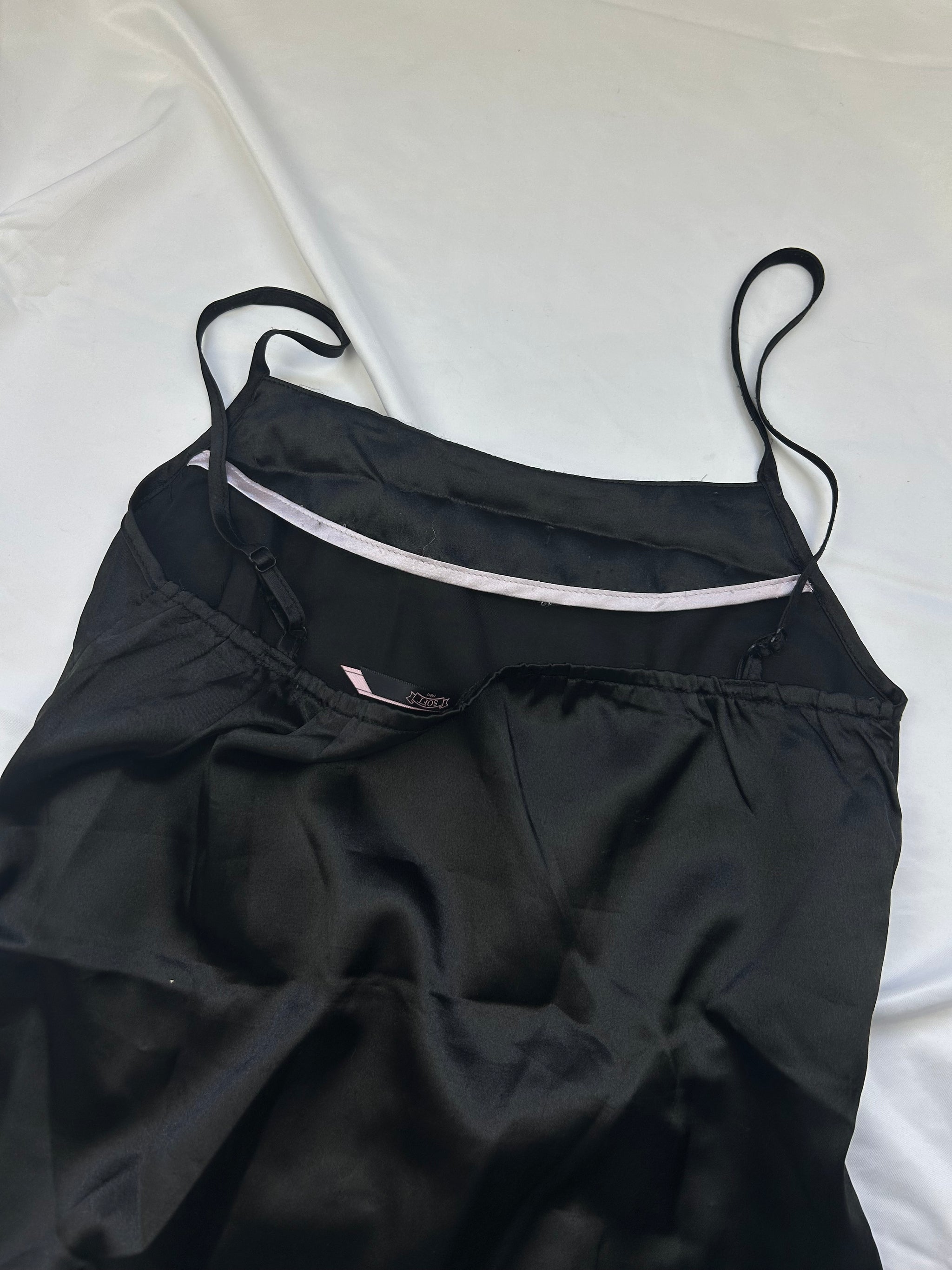 Black silky super soft cami top (M)