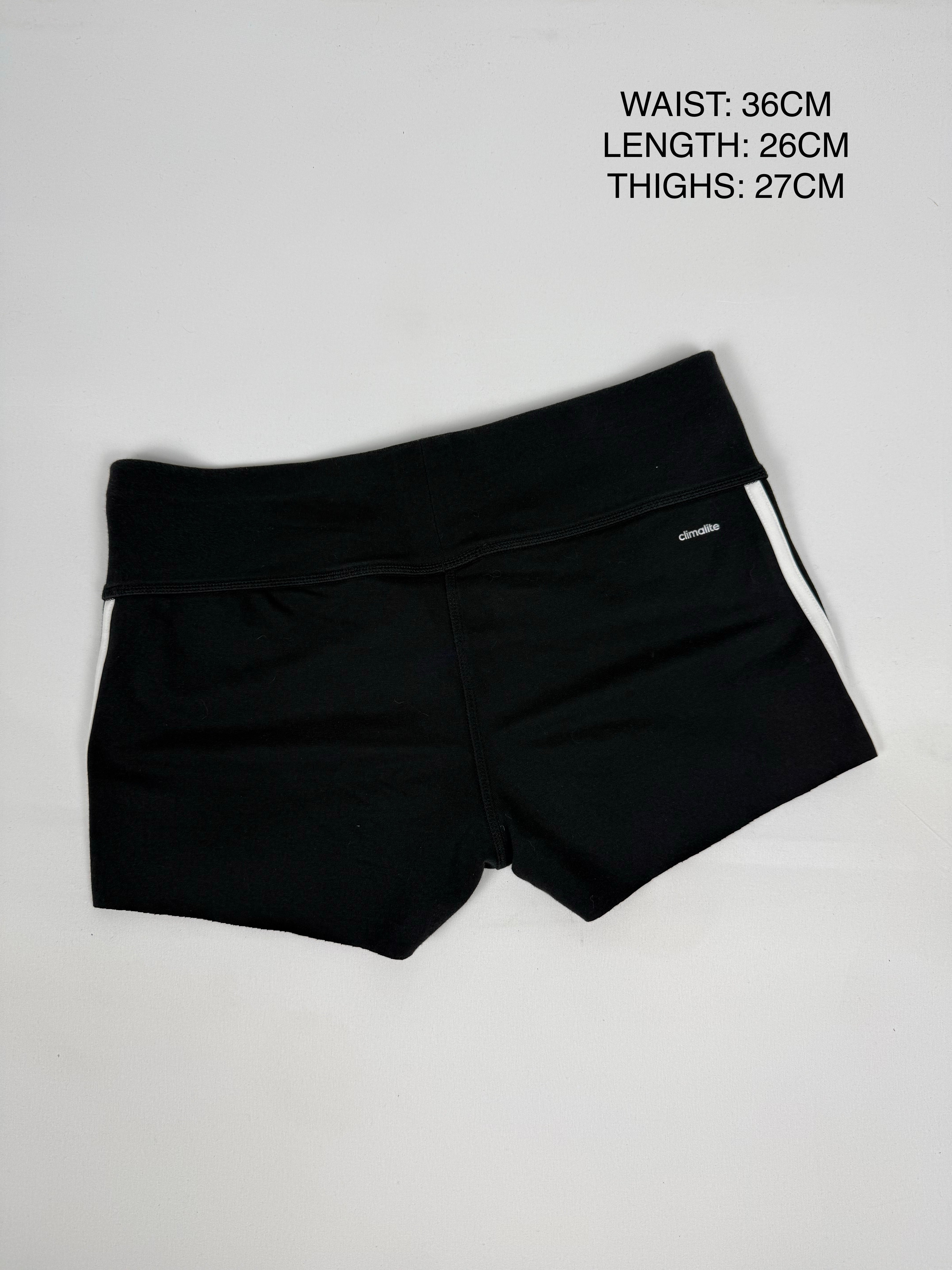 Black activewear low rise mini short (S)