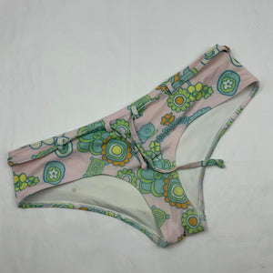 Baby pink floral low waist shorty bikini bottom (XL)