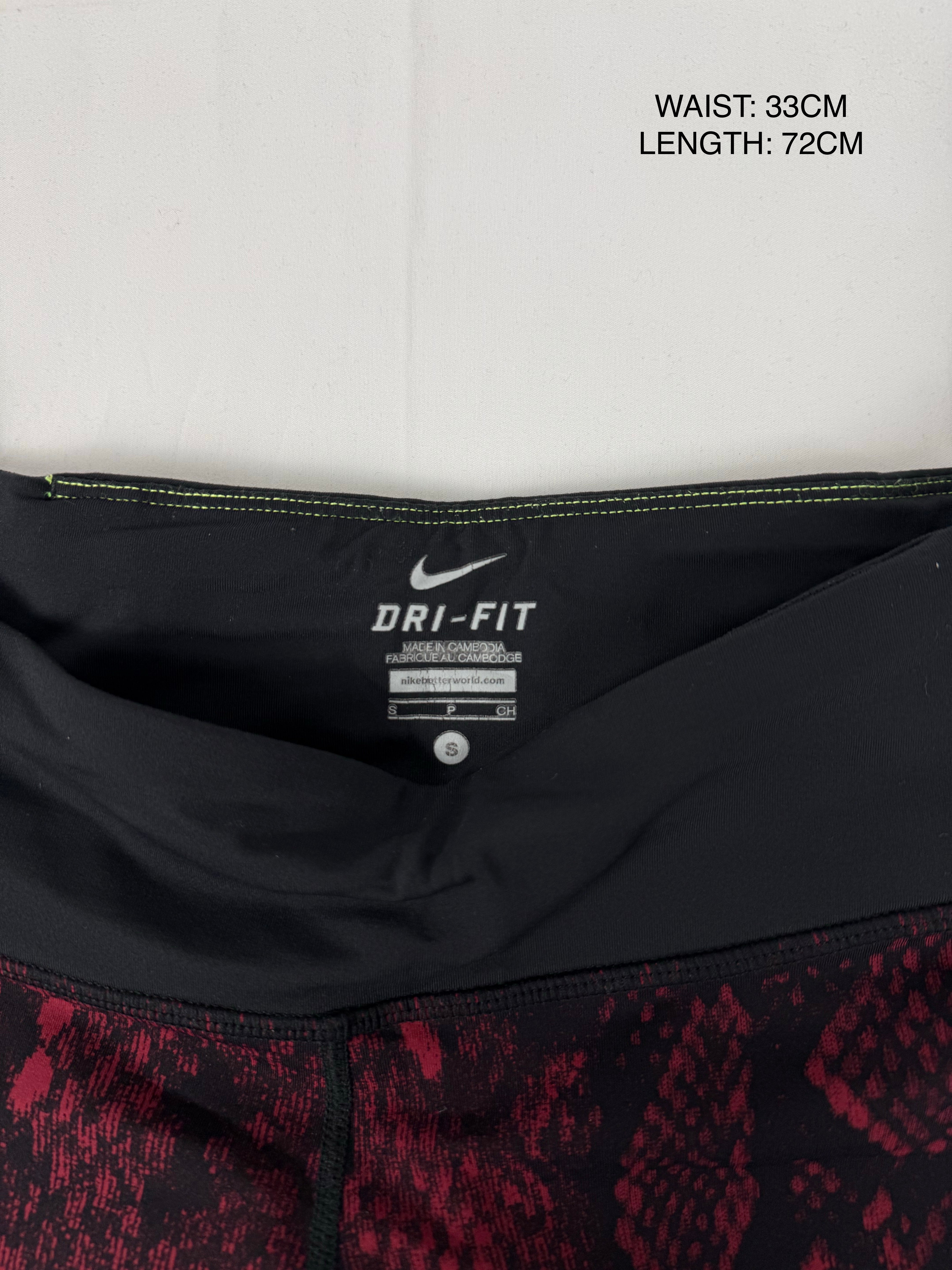 Red activewear capri pants (S)