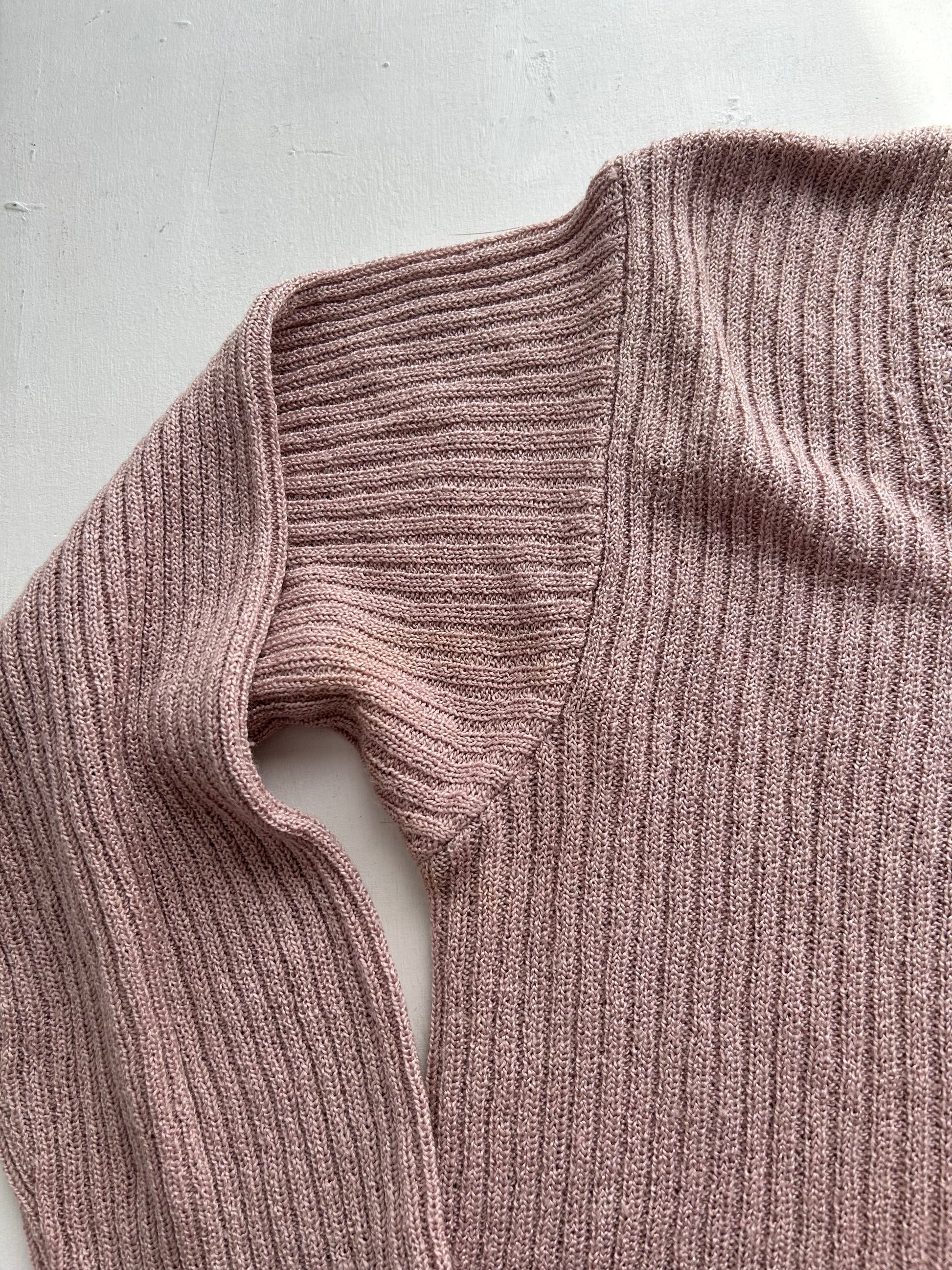 Baby pink ribbed cardigan jumper (S/M)