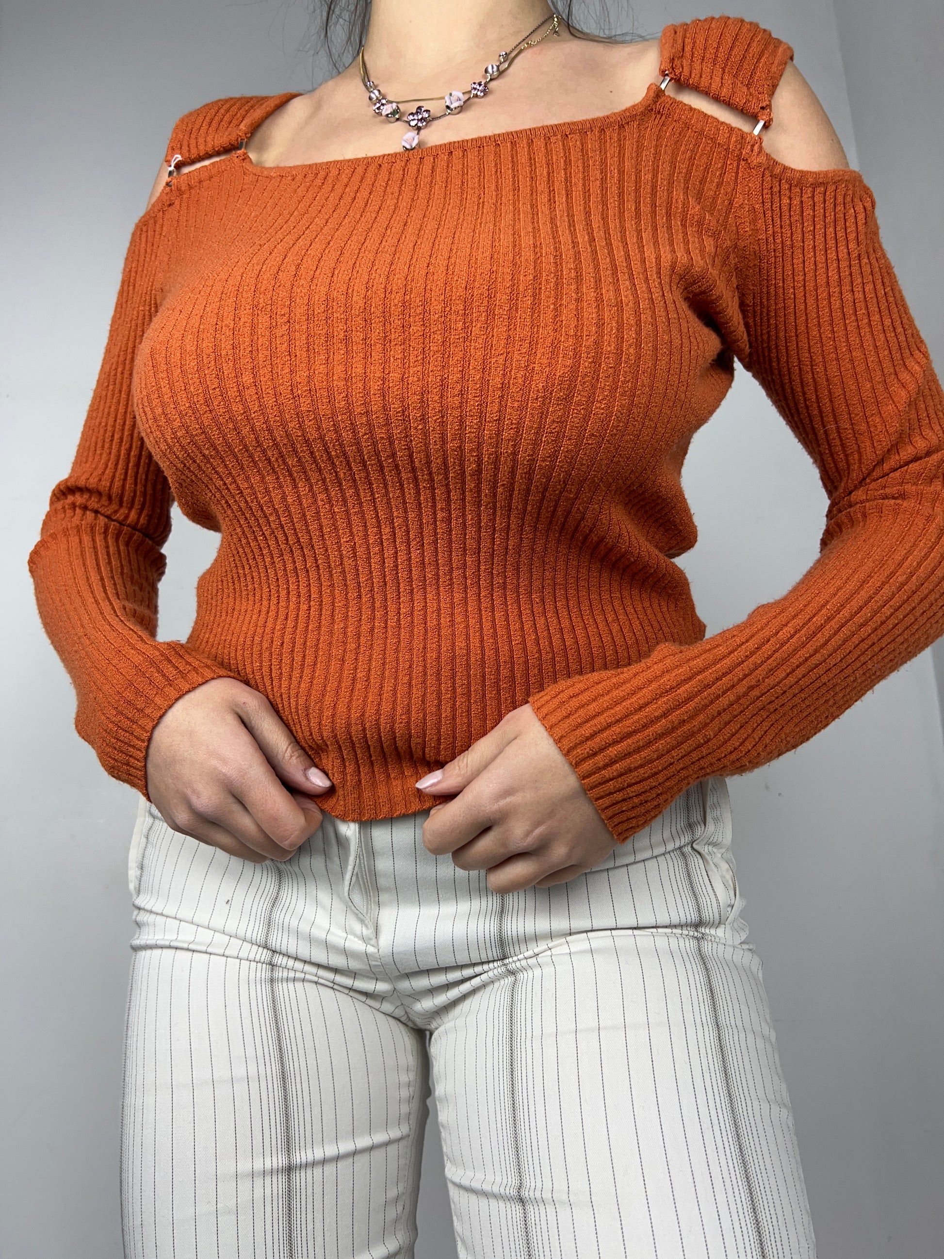 Orange ribbed buckle jumper (S/M)