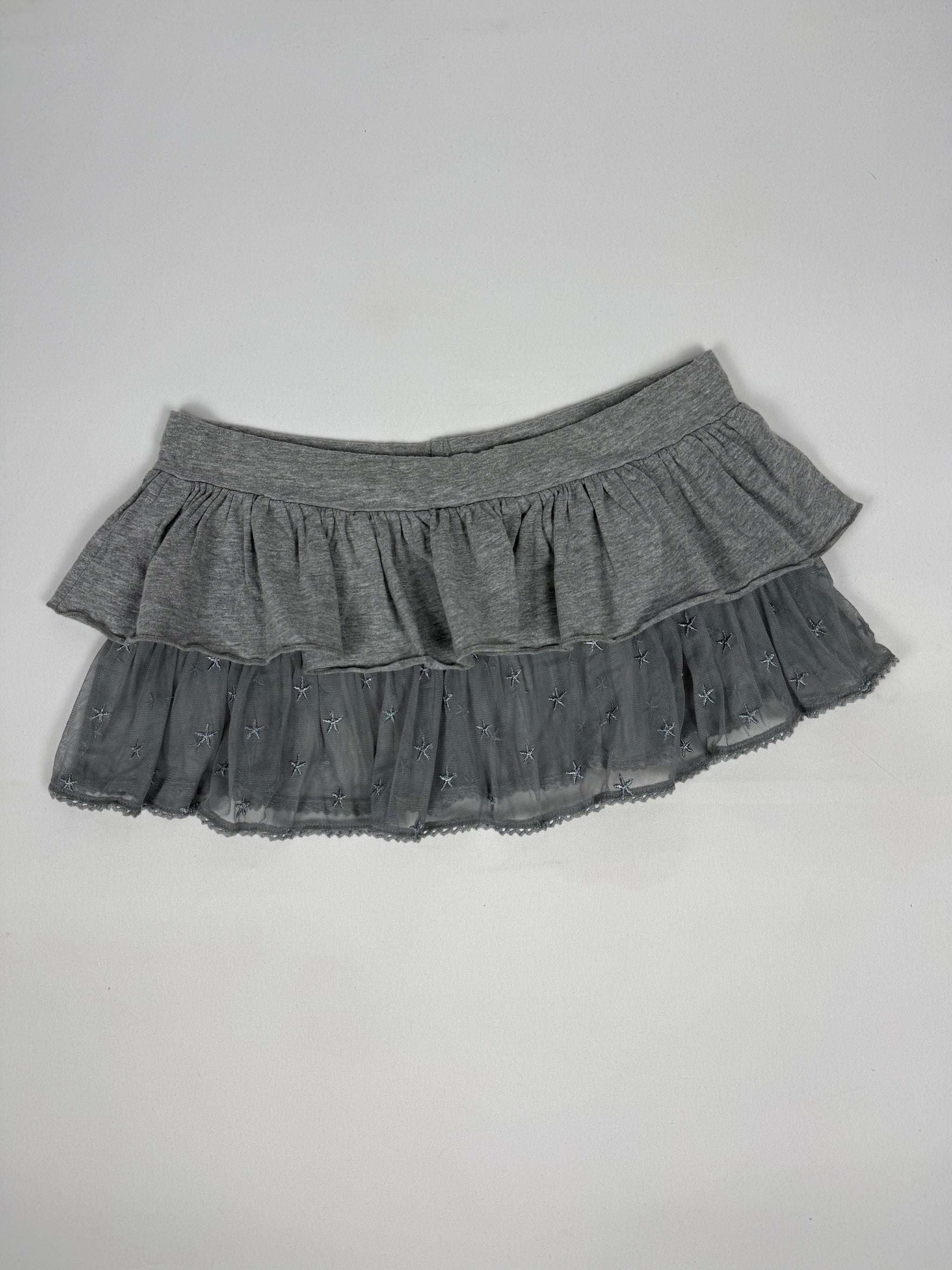 Grey pleated low rise mini skirt (S)