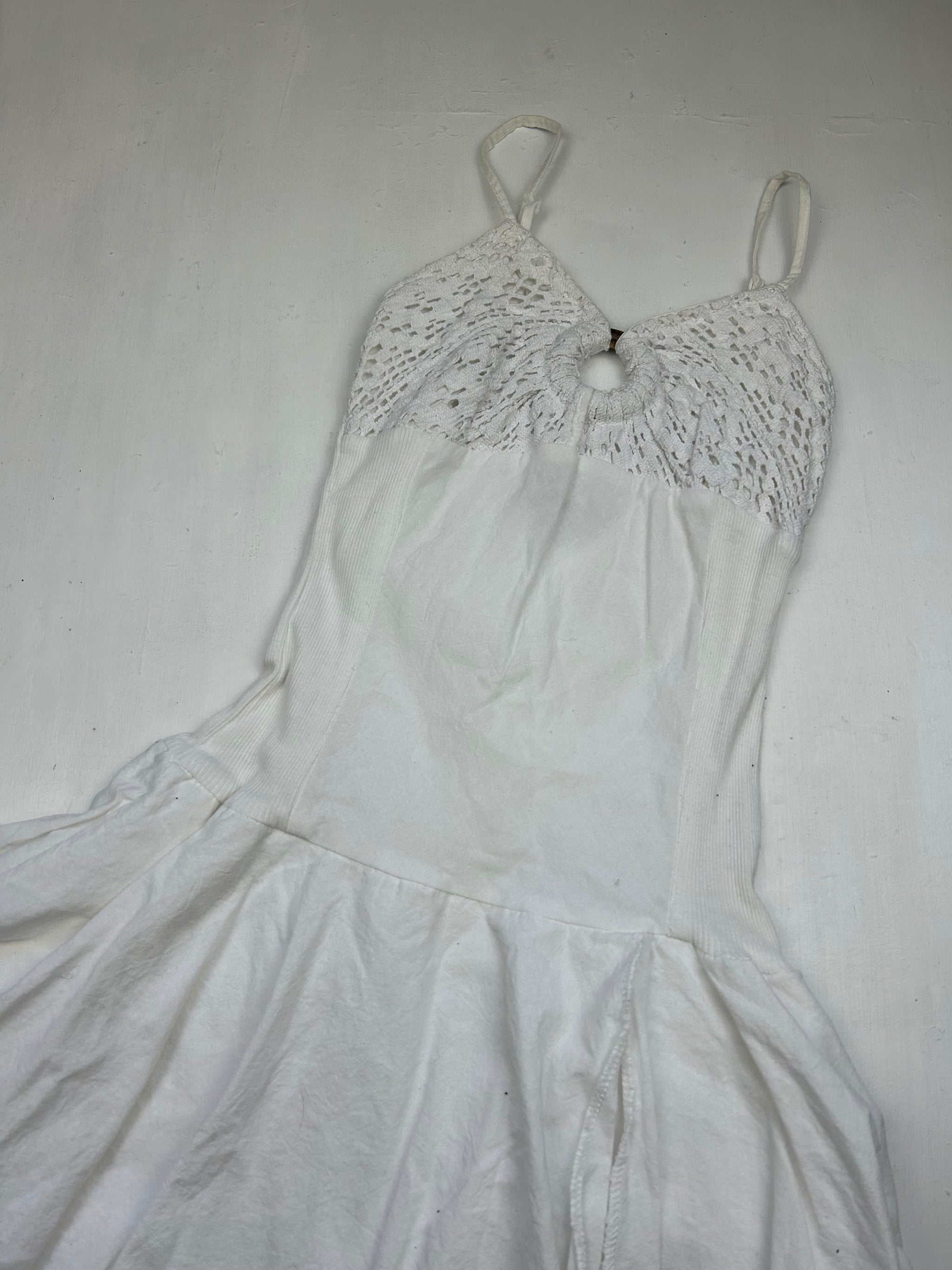White 100% cotton pleated dress (XS)