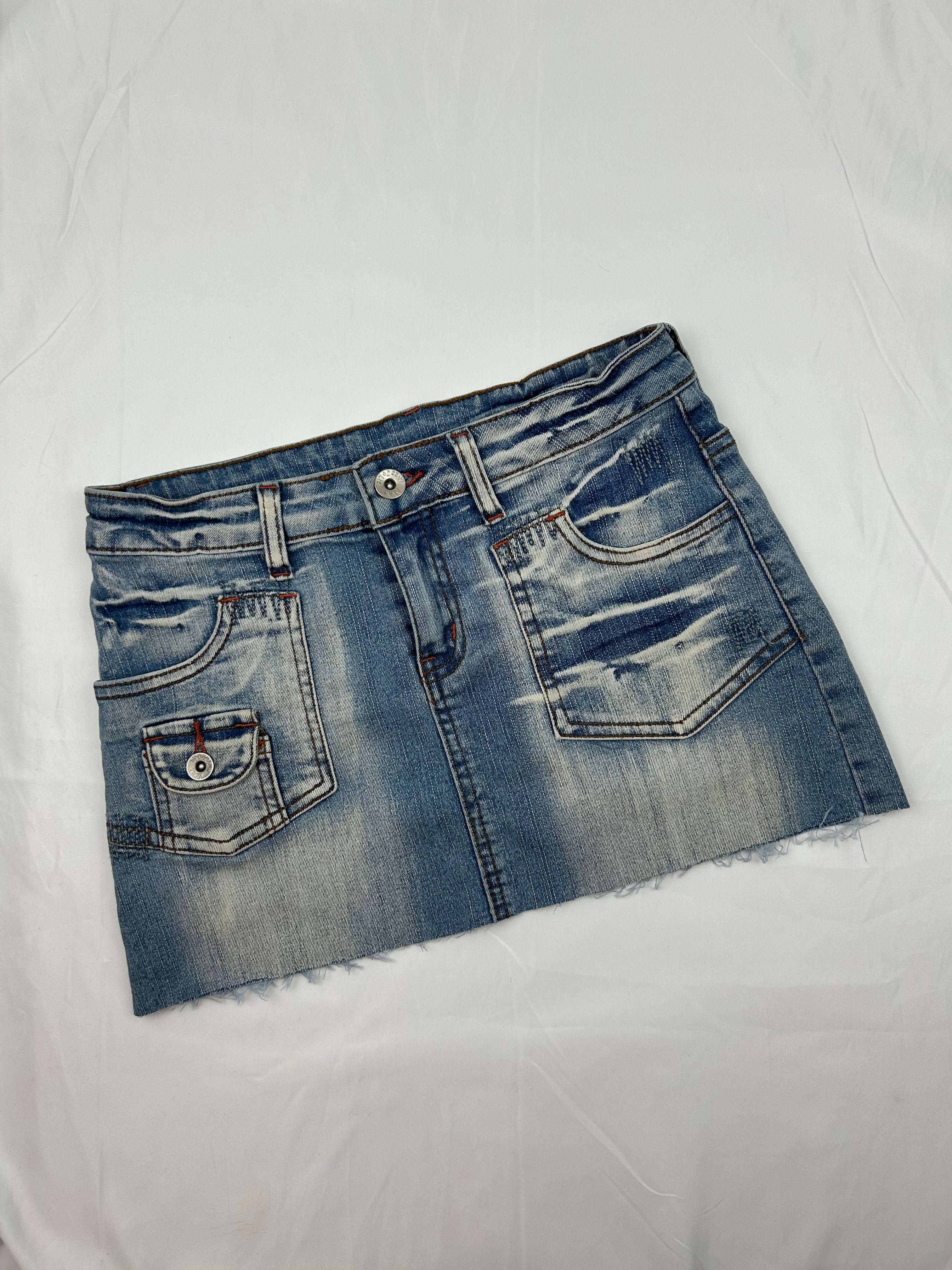 Blue denim 100% cotton low rise mini skirt (XS)